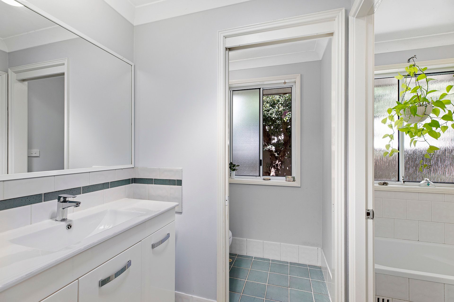 72A Oakland Avenue — photo 11 of 15