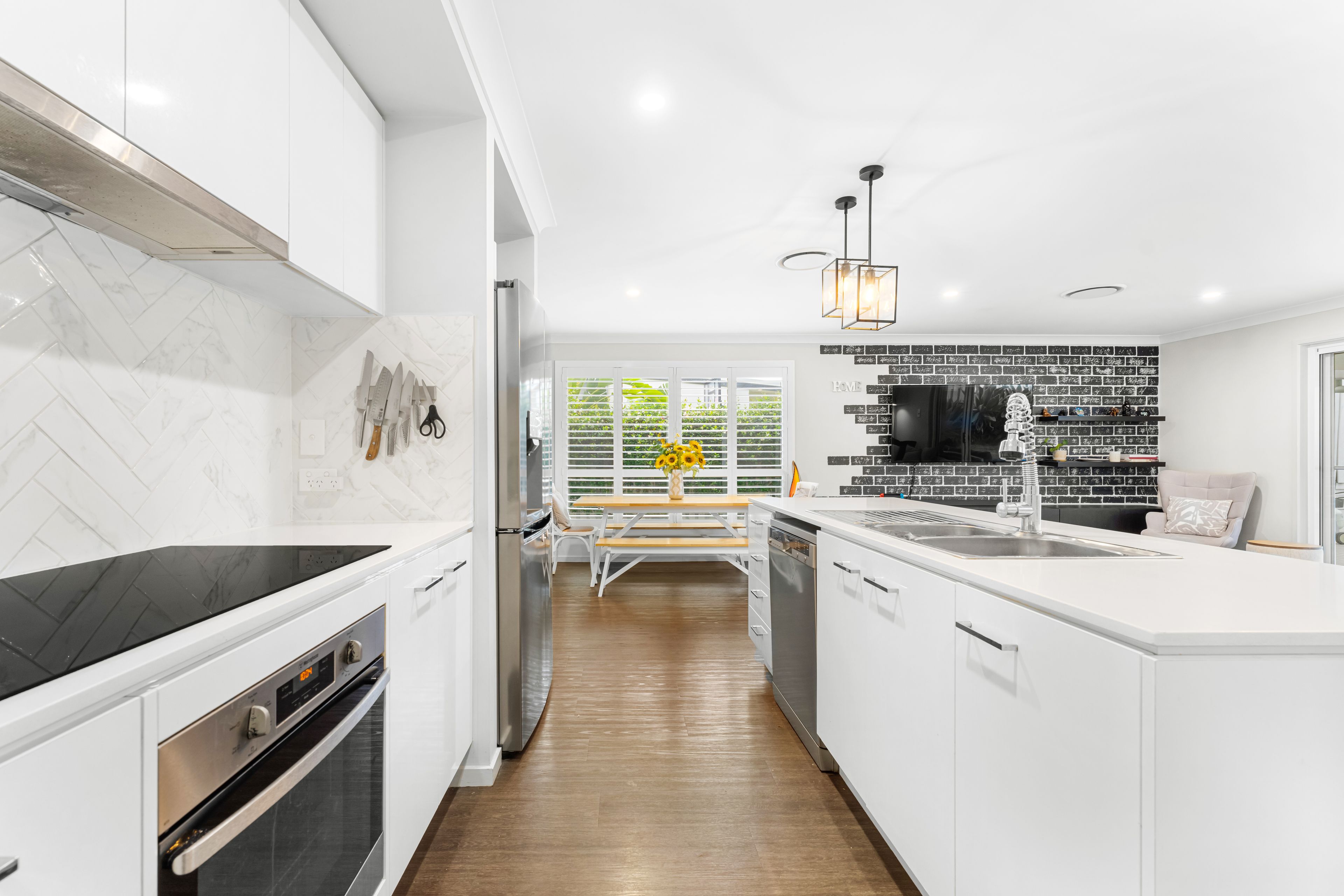 16 Belinda Court, Brookwater, QLD 4300