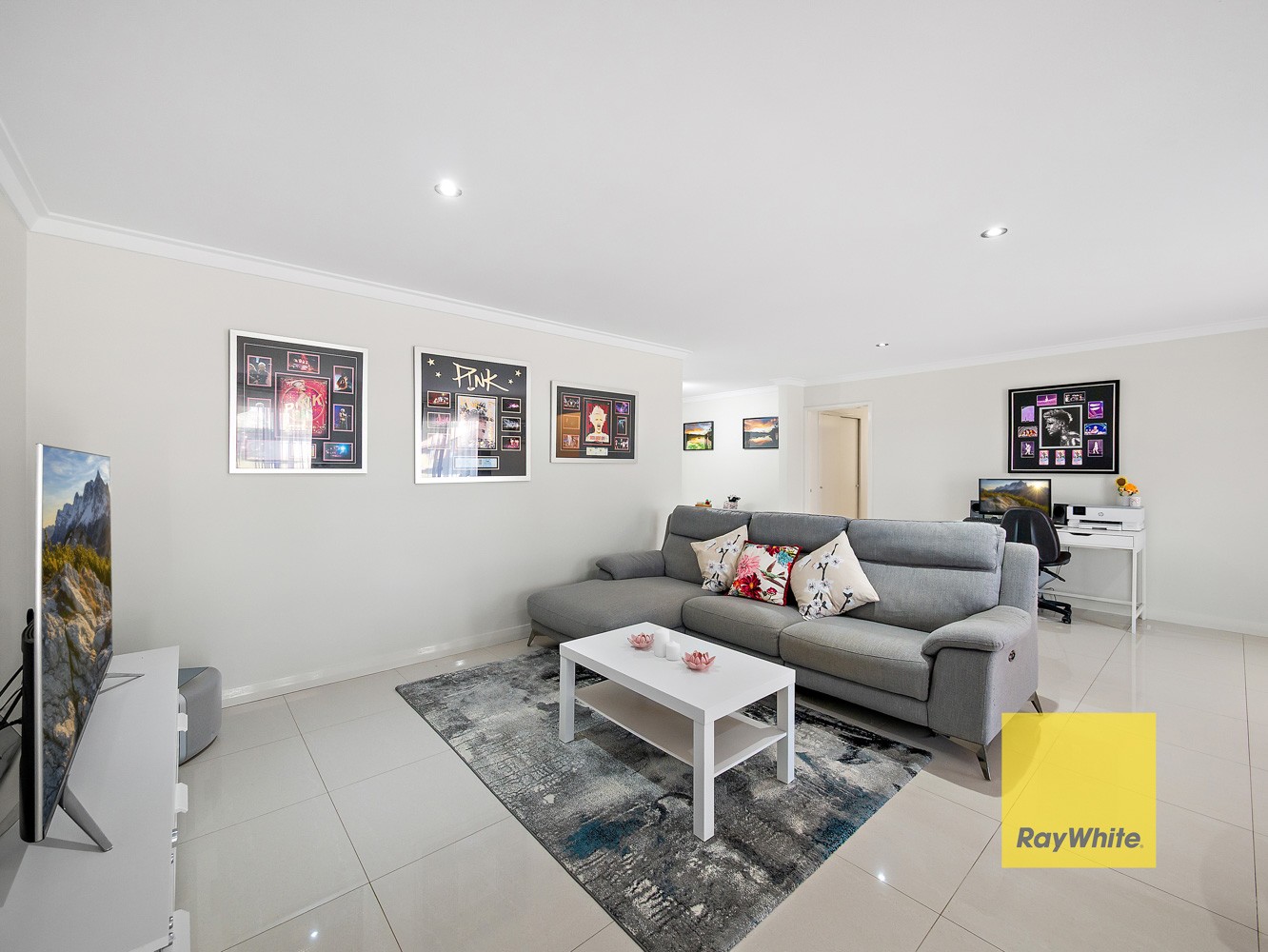 15 Helena Crescent, Thornlie, WA 6108