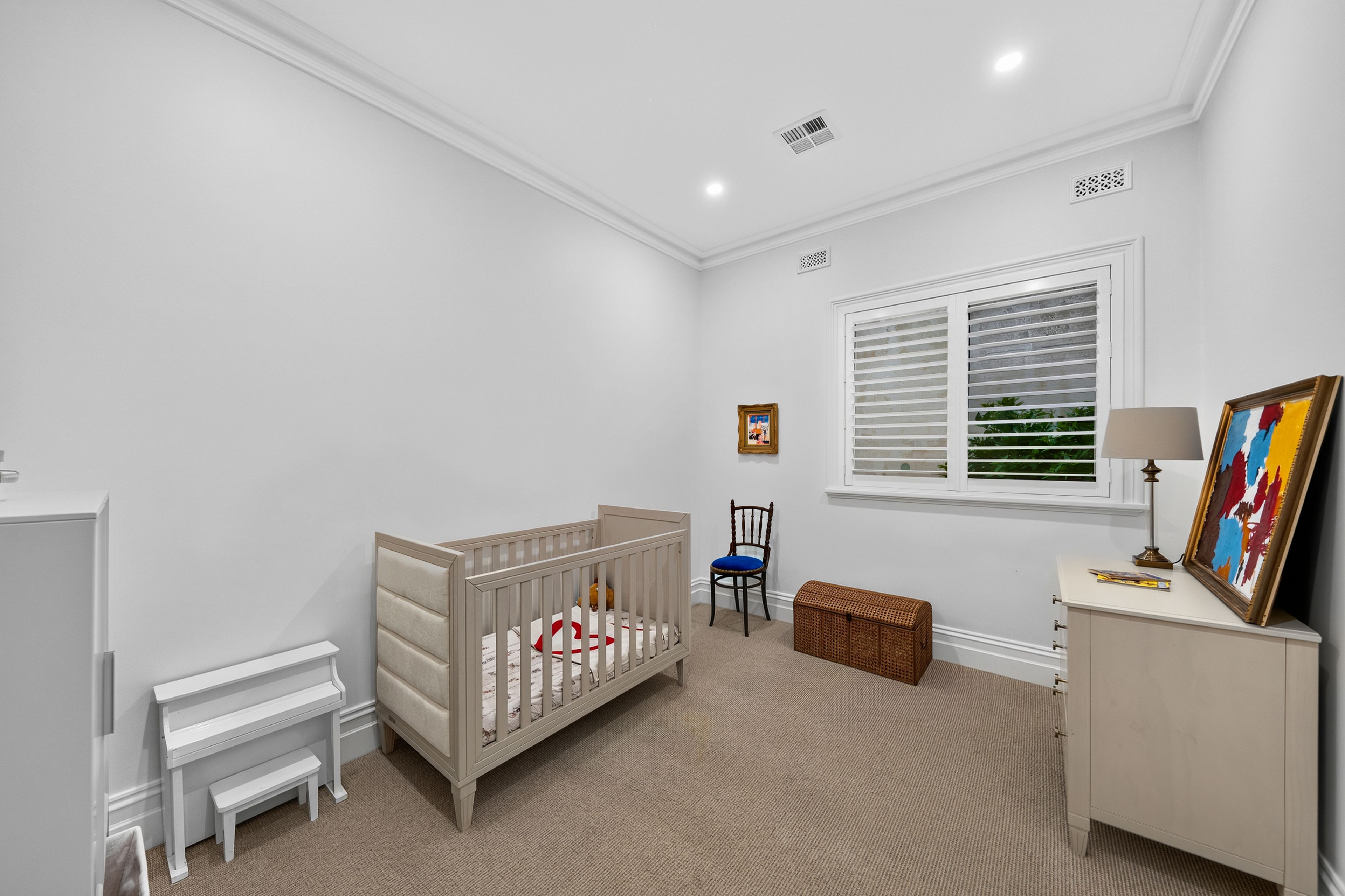 1 Aberdare Avenue — photo 12 of 19