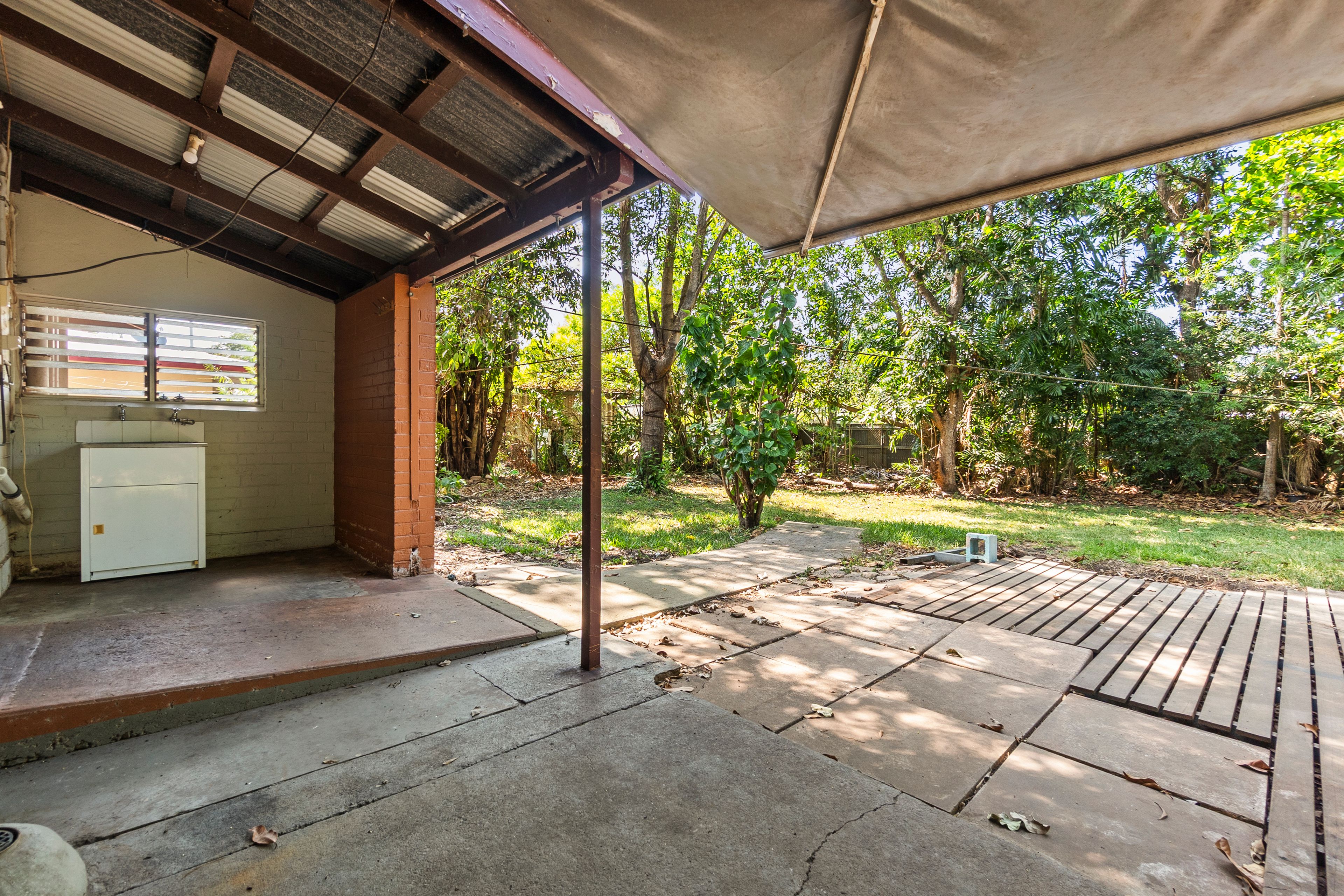 6 Dudley Street — photo 12 of 12