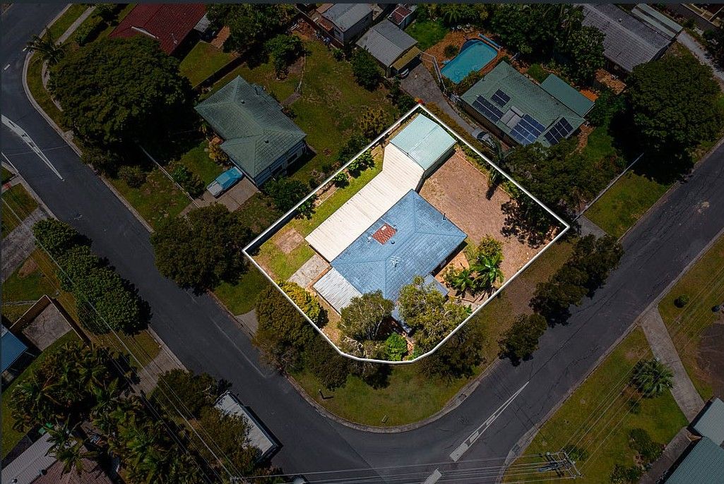 2 Robert Street — photo 10 of 17