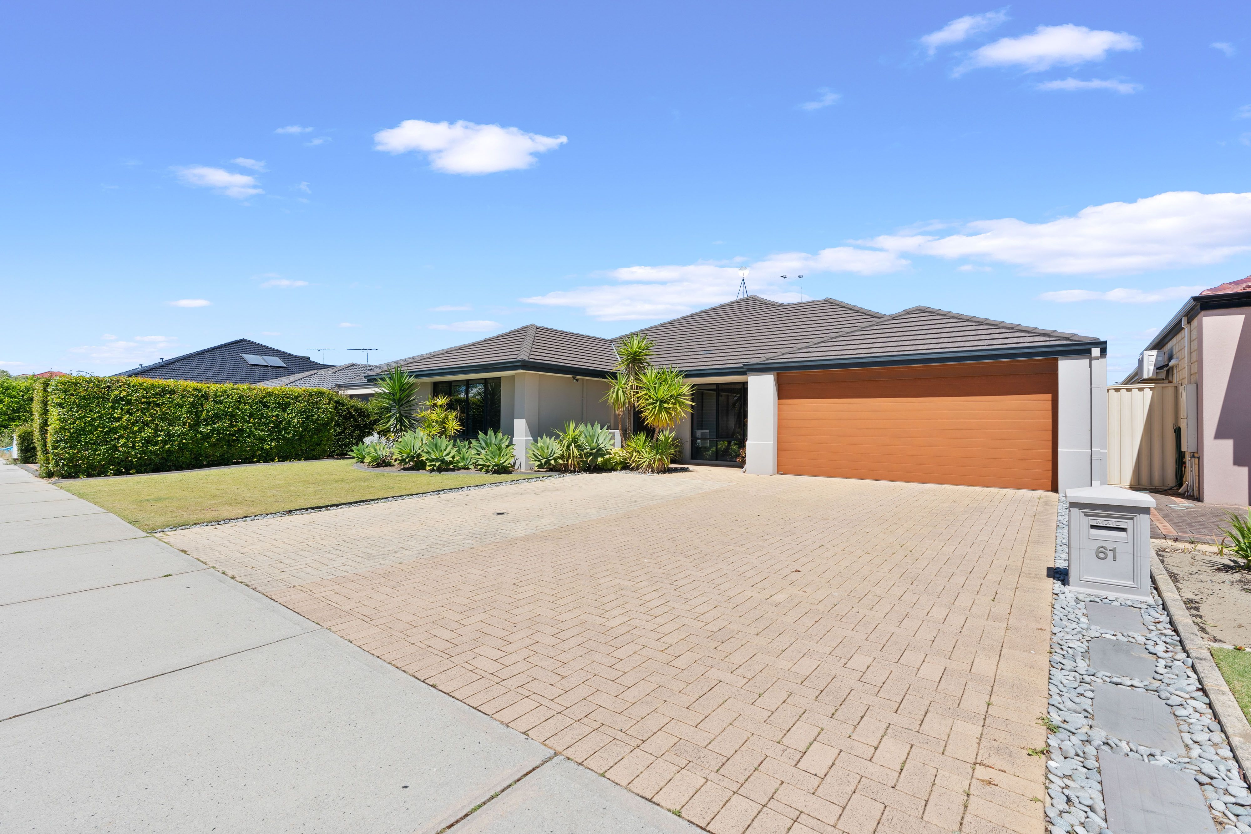 61 Regency Avenue, Madeley, WA 6065