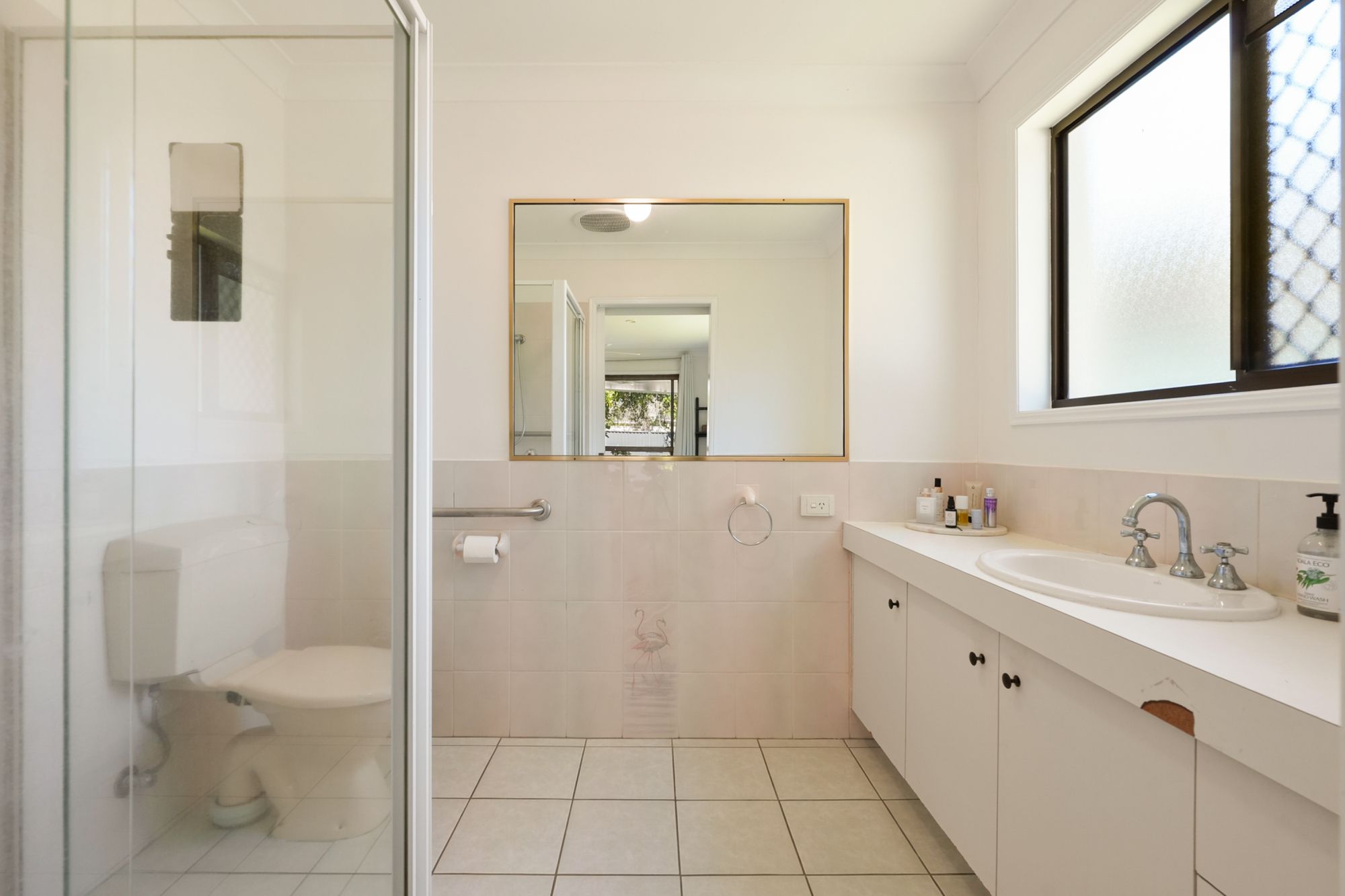 6 Cottesloe Drive — photo 15 of 27