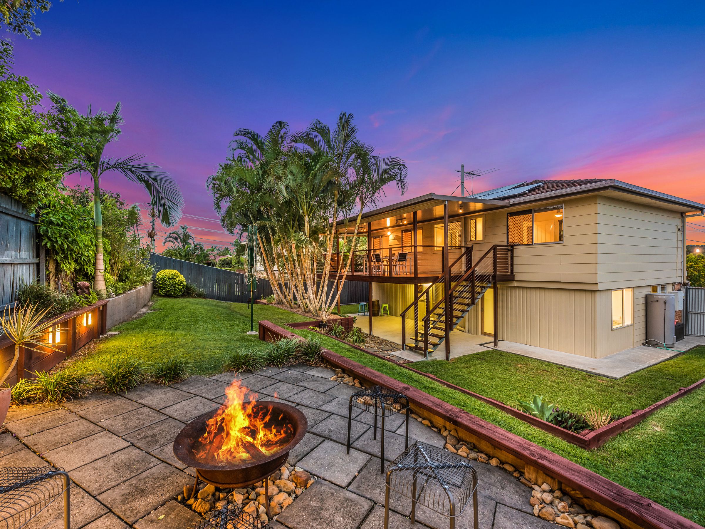 22 Kenthurst Crescent, Rochedale South QLD 4123