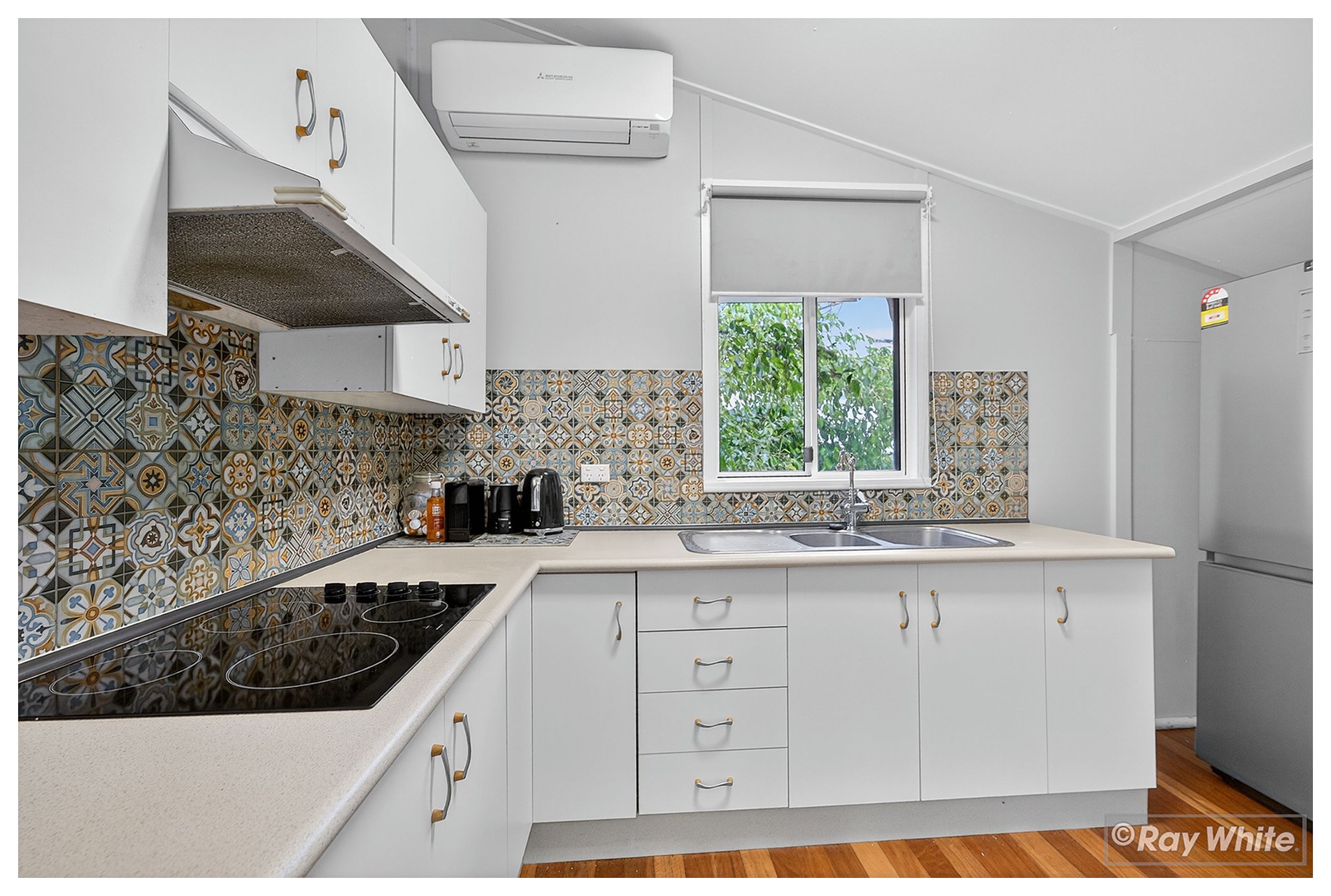 366 Stenhouse Street, Koongal, QLD 4701