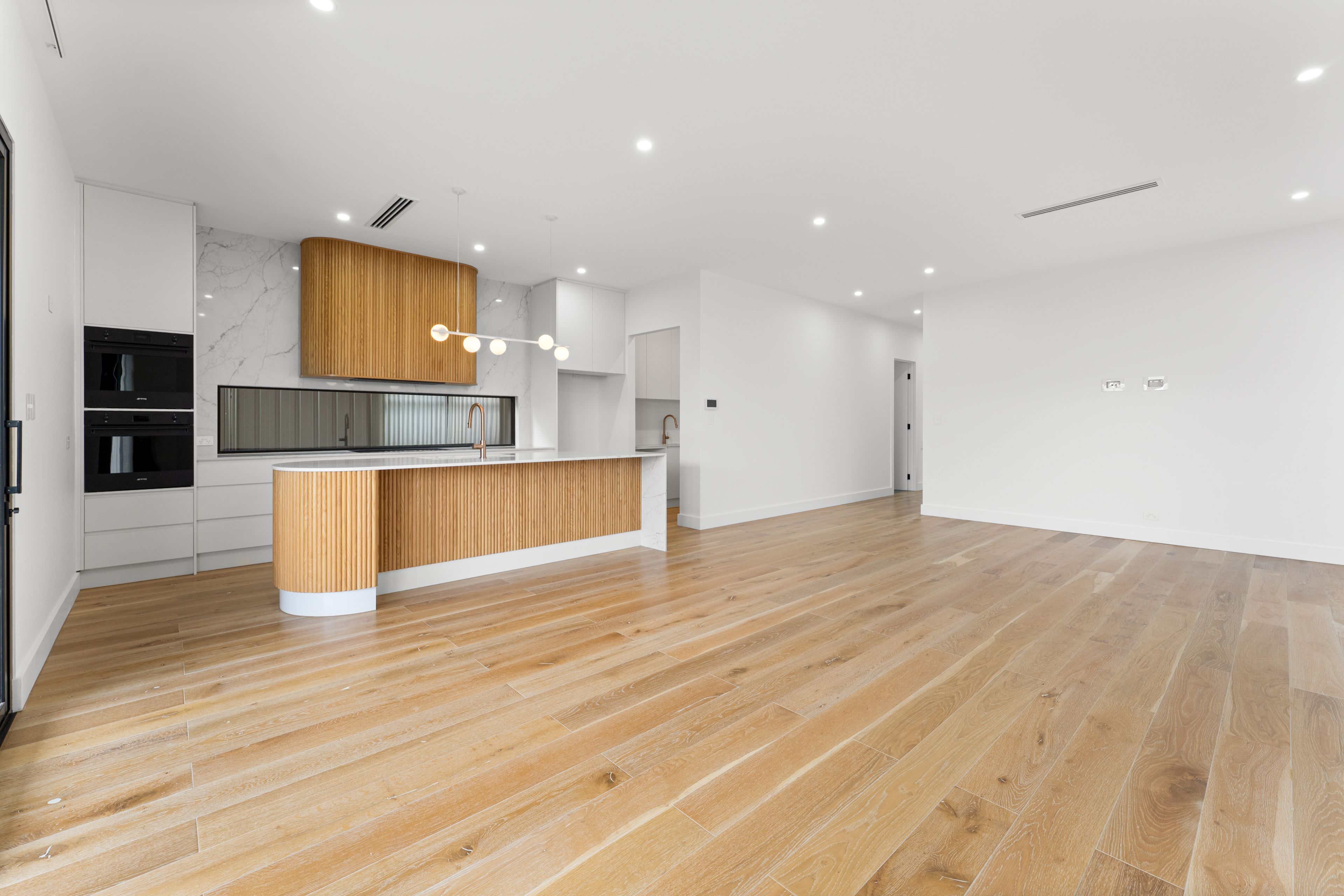 13 Yalpara Avenue — photo 3 of 16