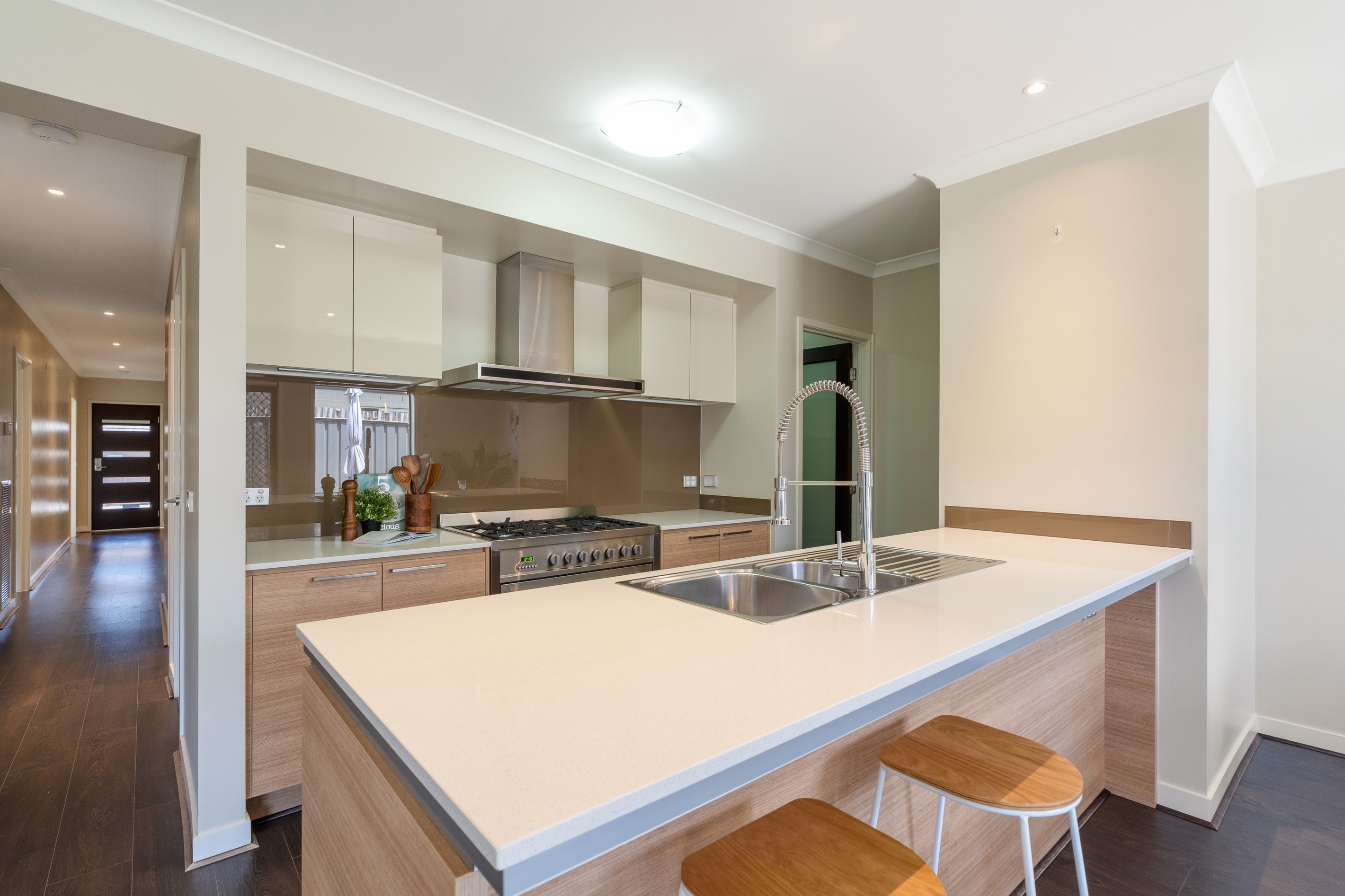 25 Wallflower Close, Craigieburn, VIC 3064