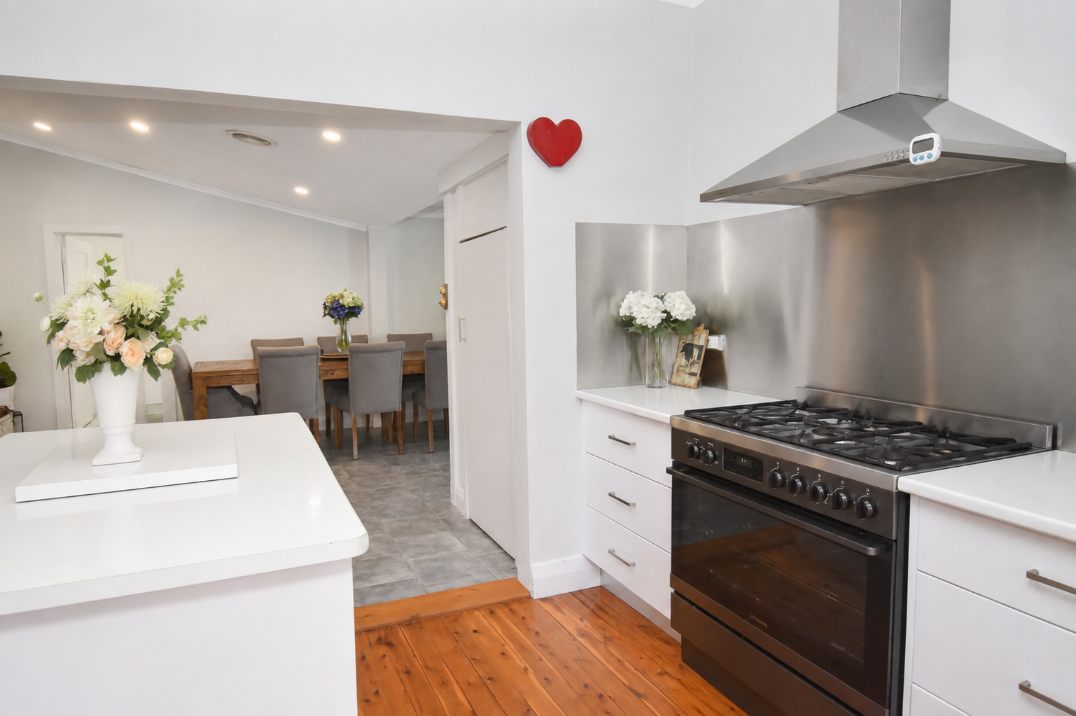 83 Whiteley Street — photo 8 of 30