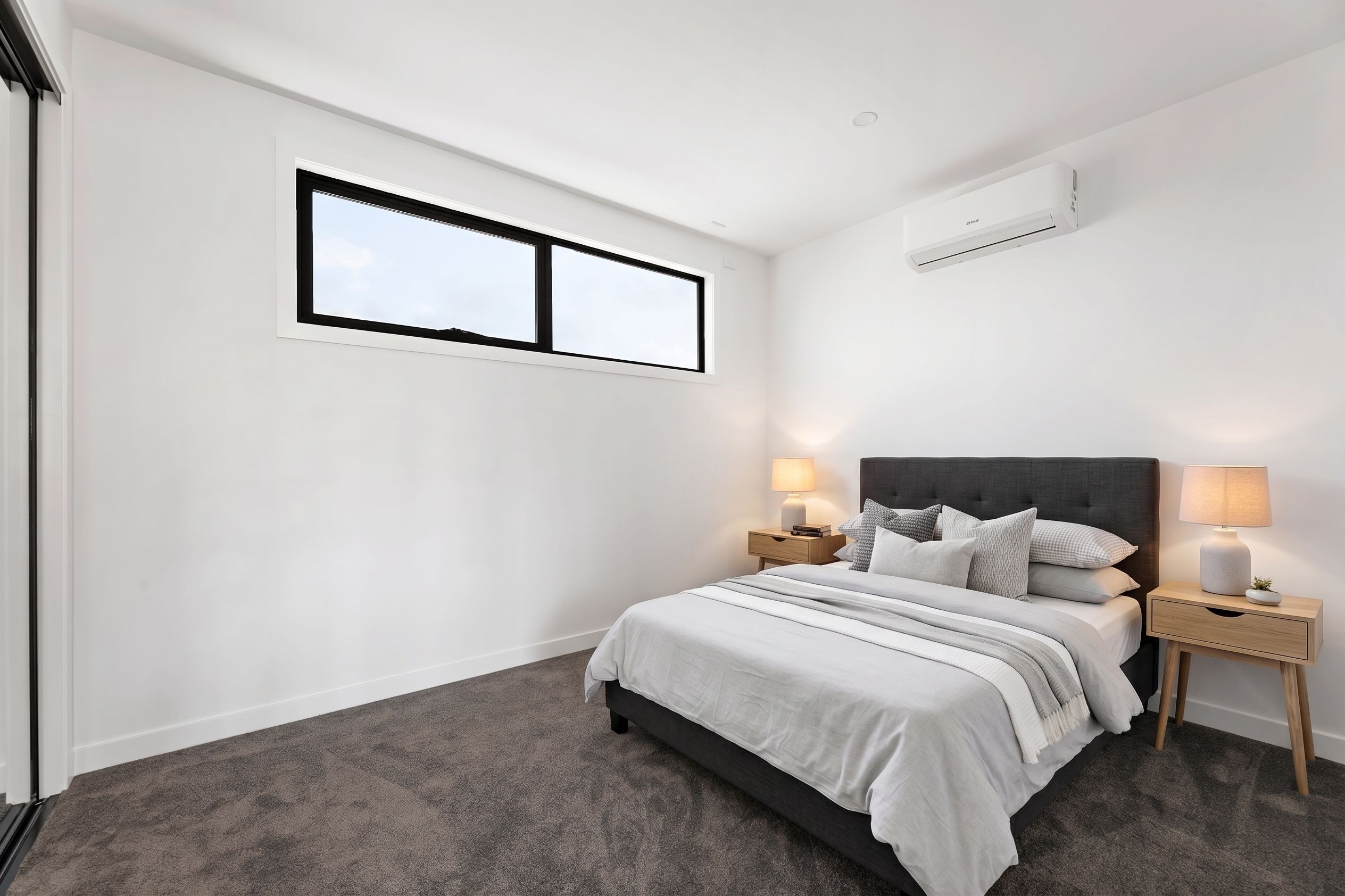 2/22 Dorrington Avenue — photo 4 of 11