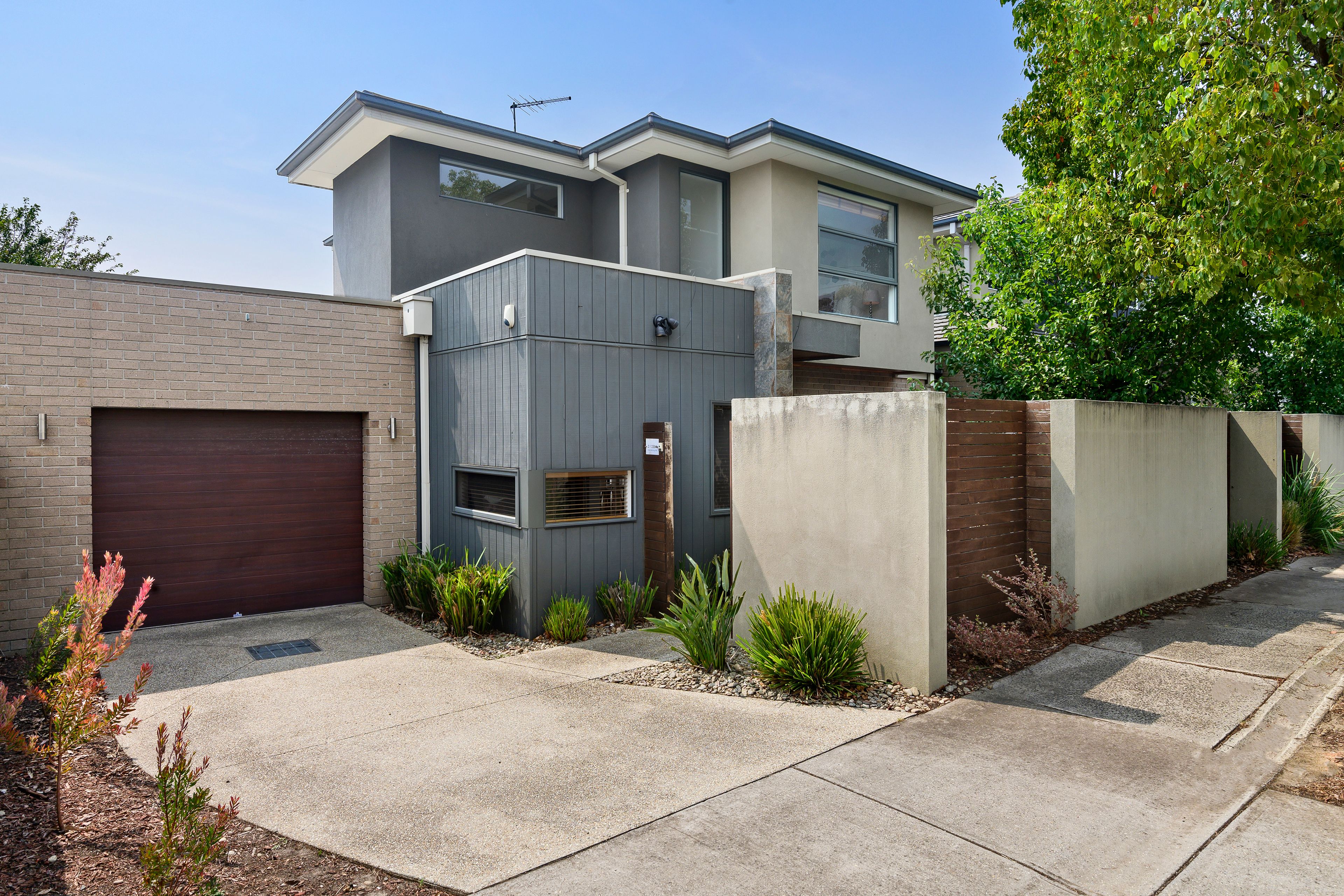 1584 Dandenong Road, Huntingdale VIC 3166