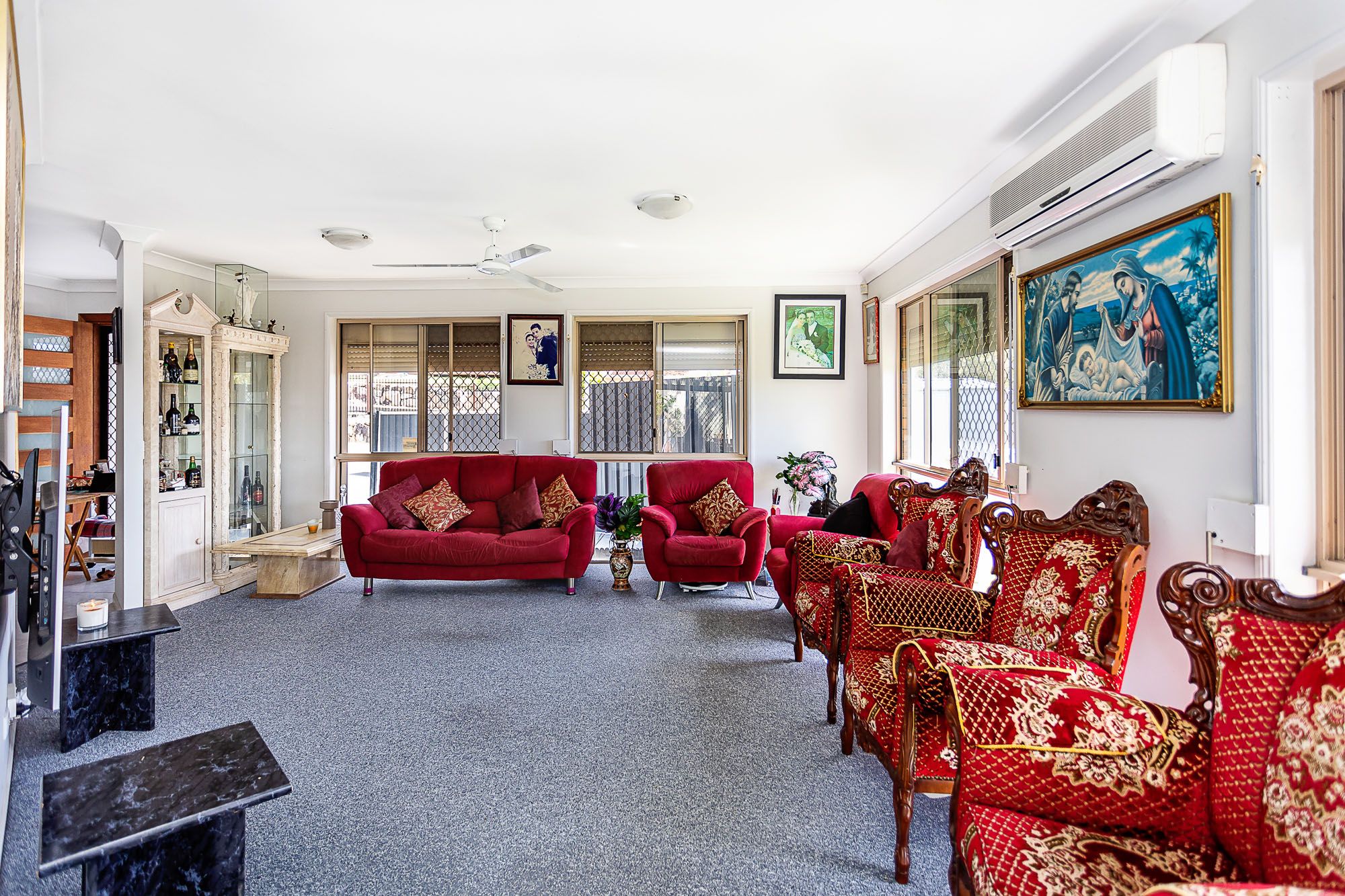 8 Piccadilly Place — photo 8 of 25