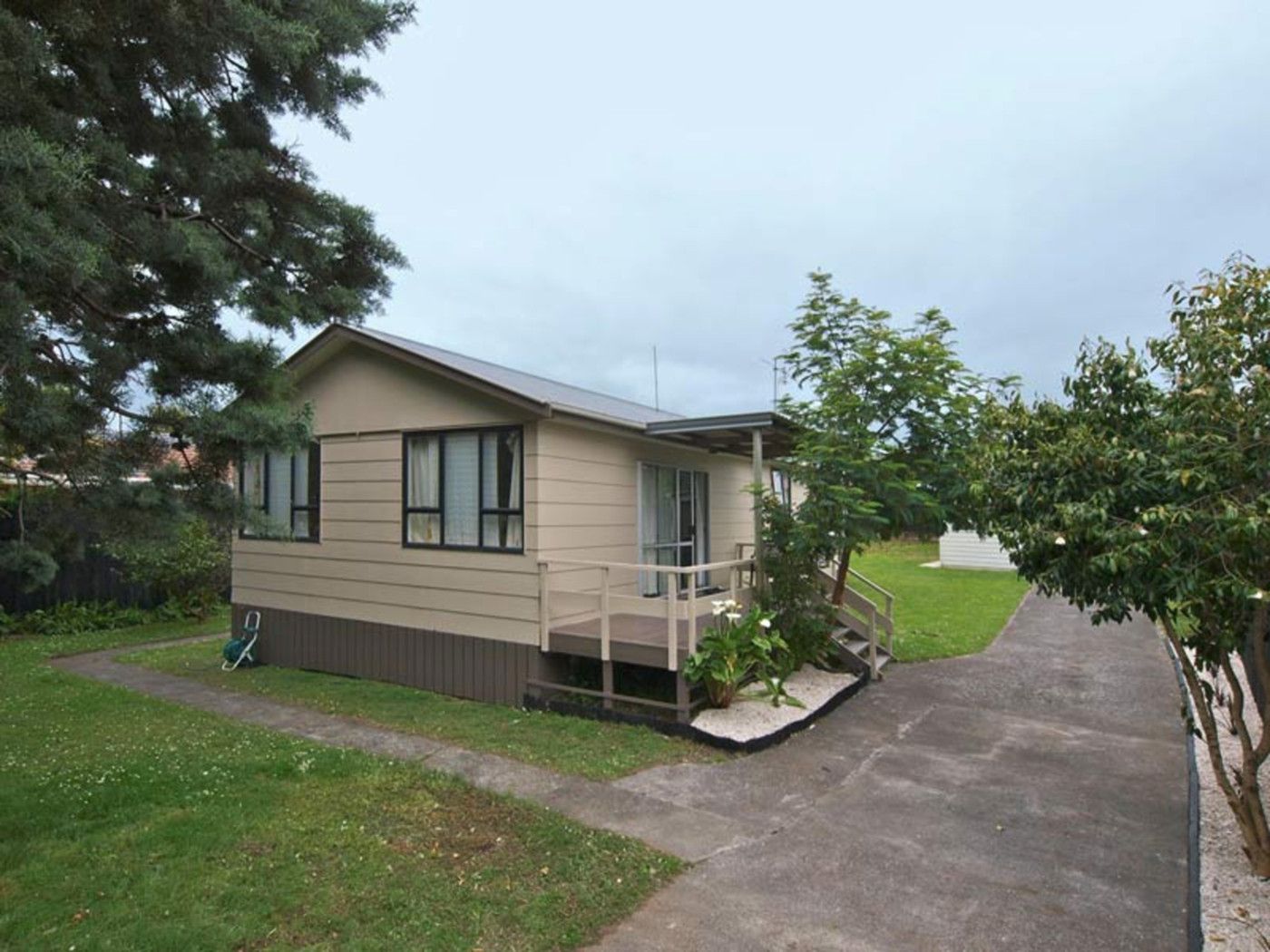 11 Rountree Place, Conifer Grove, Manukau City