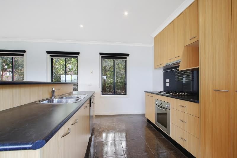2/38 Klinberg Road, West Albury, NSW 2640