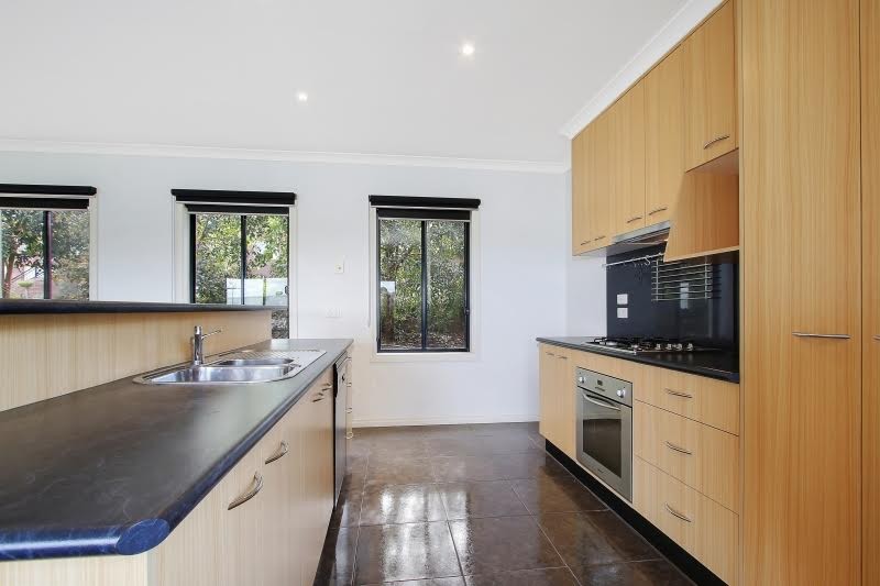 2/38 Klinberg Road, West Albury, NSW 2640
