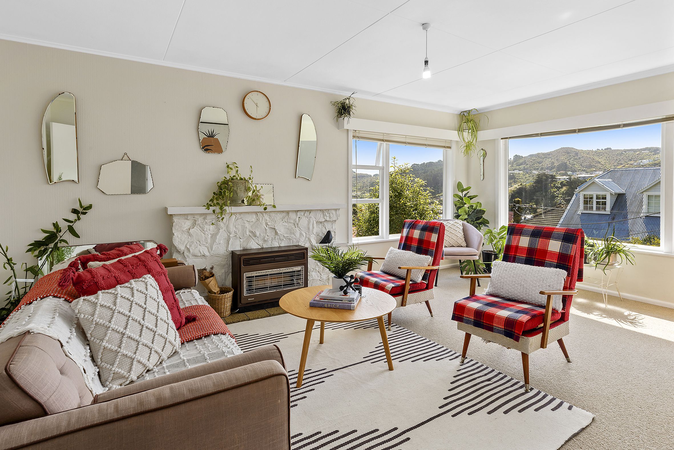 12 Pimble Avenue, Karori, Wellington City