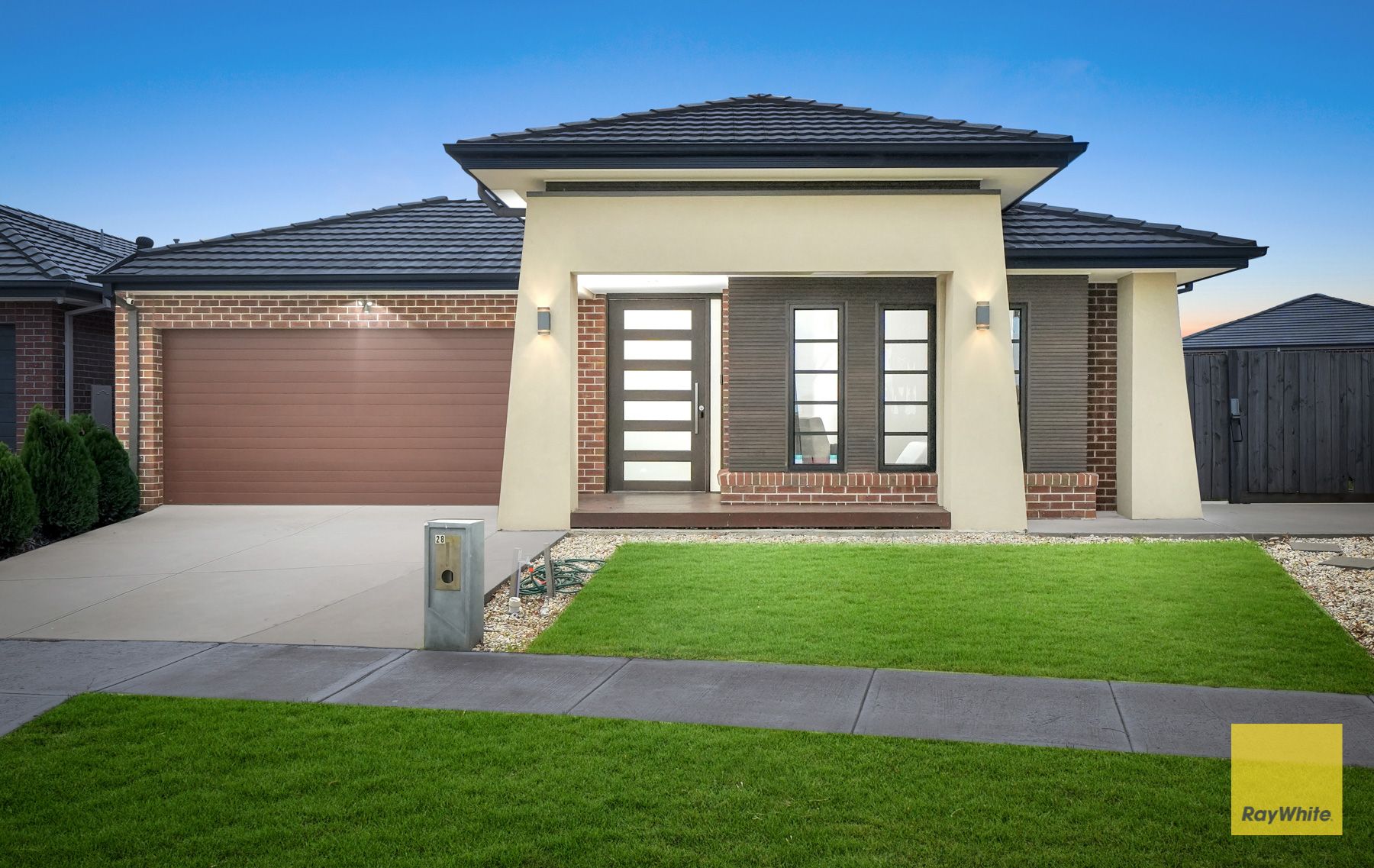 28 Cranberry Crescent, MANOR LAKES, VIC 3024