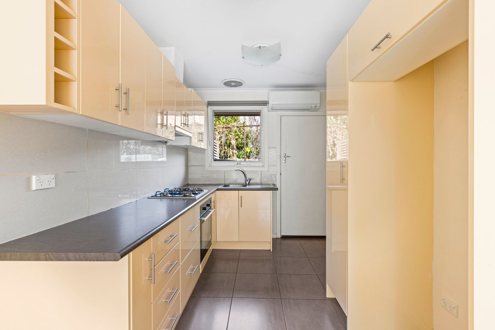 2/52 Barrow Street, Coburg, VIC 3058