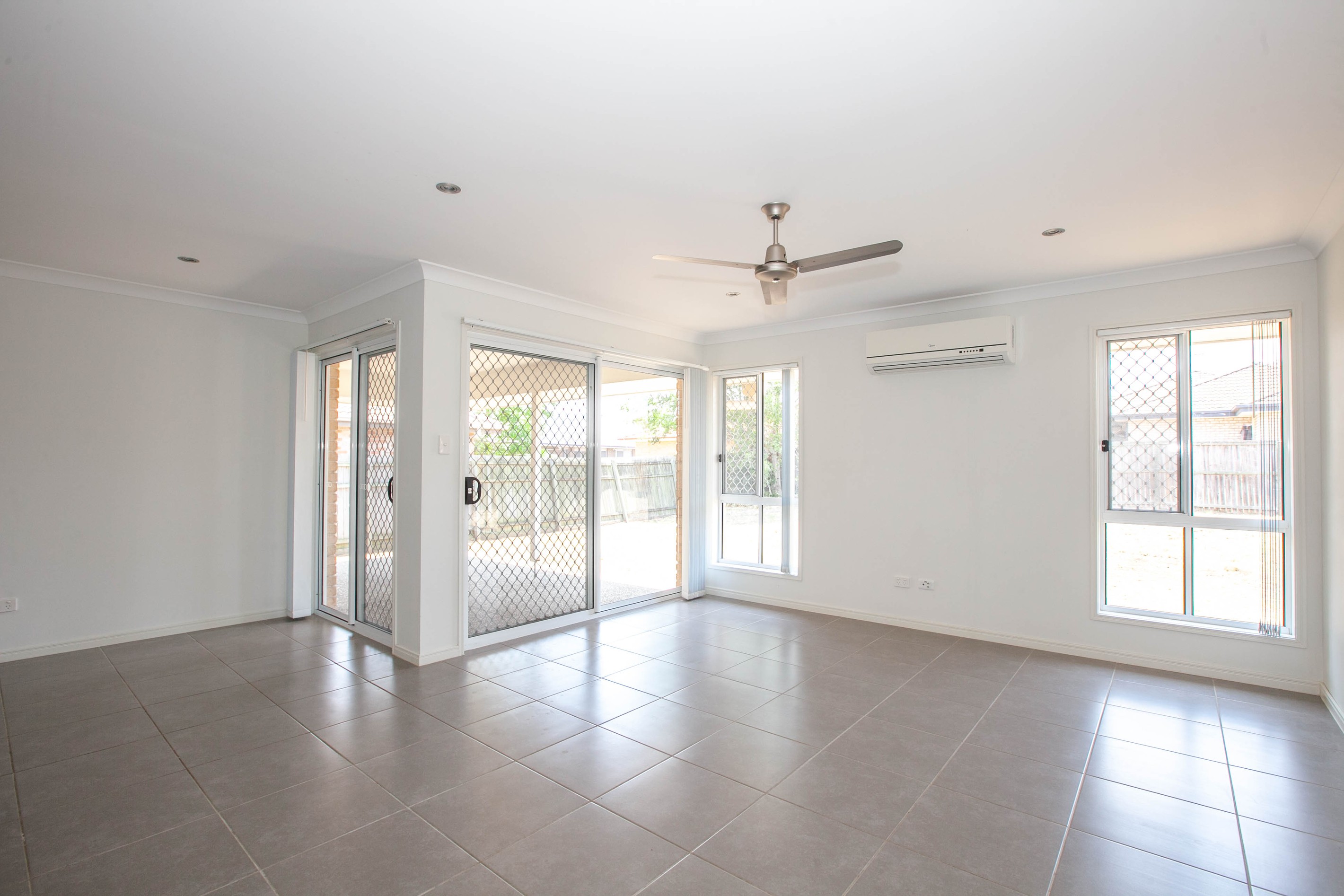 54 Rockman Drive, Raceview, QLD 4305