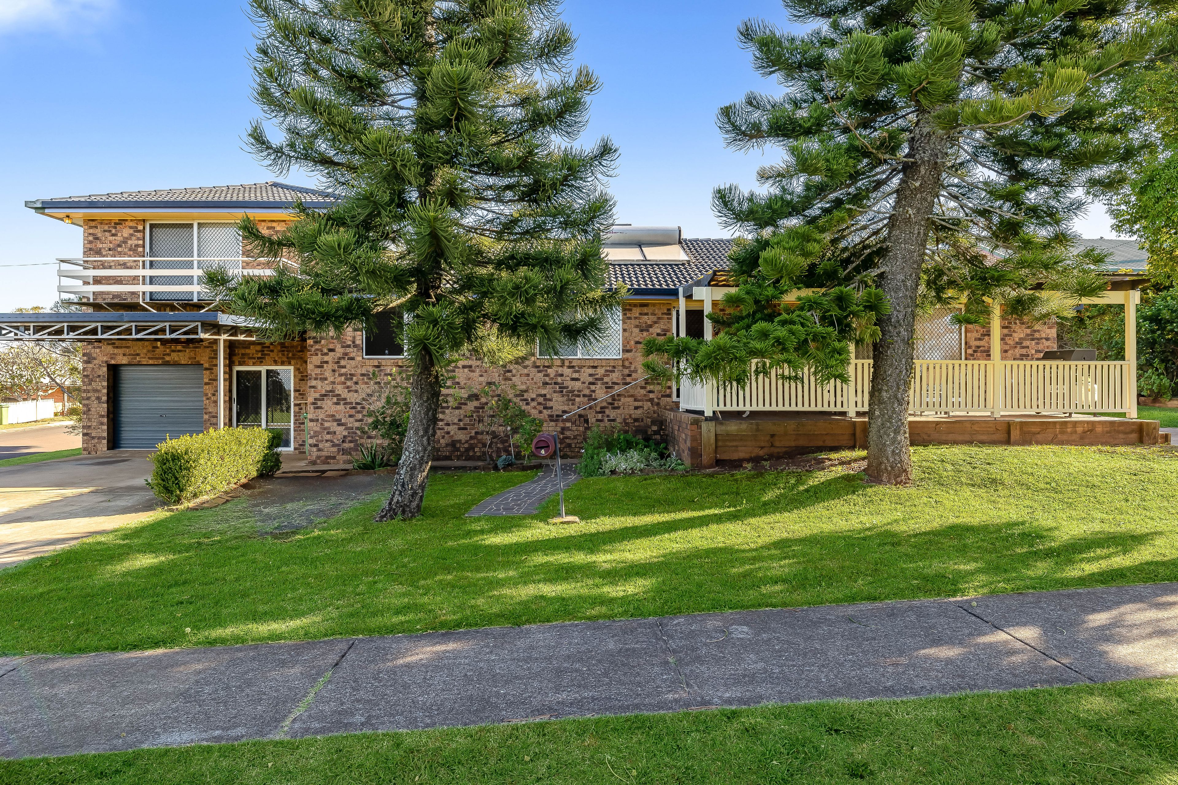 4 Traminer Drive, Wilsonton Heights QLD 4350