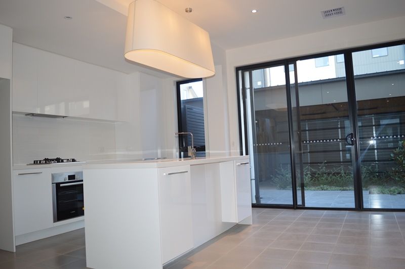 12 Mulberry Avenue, Cheltenham, VIC 3192