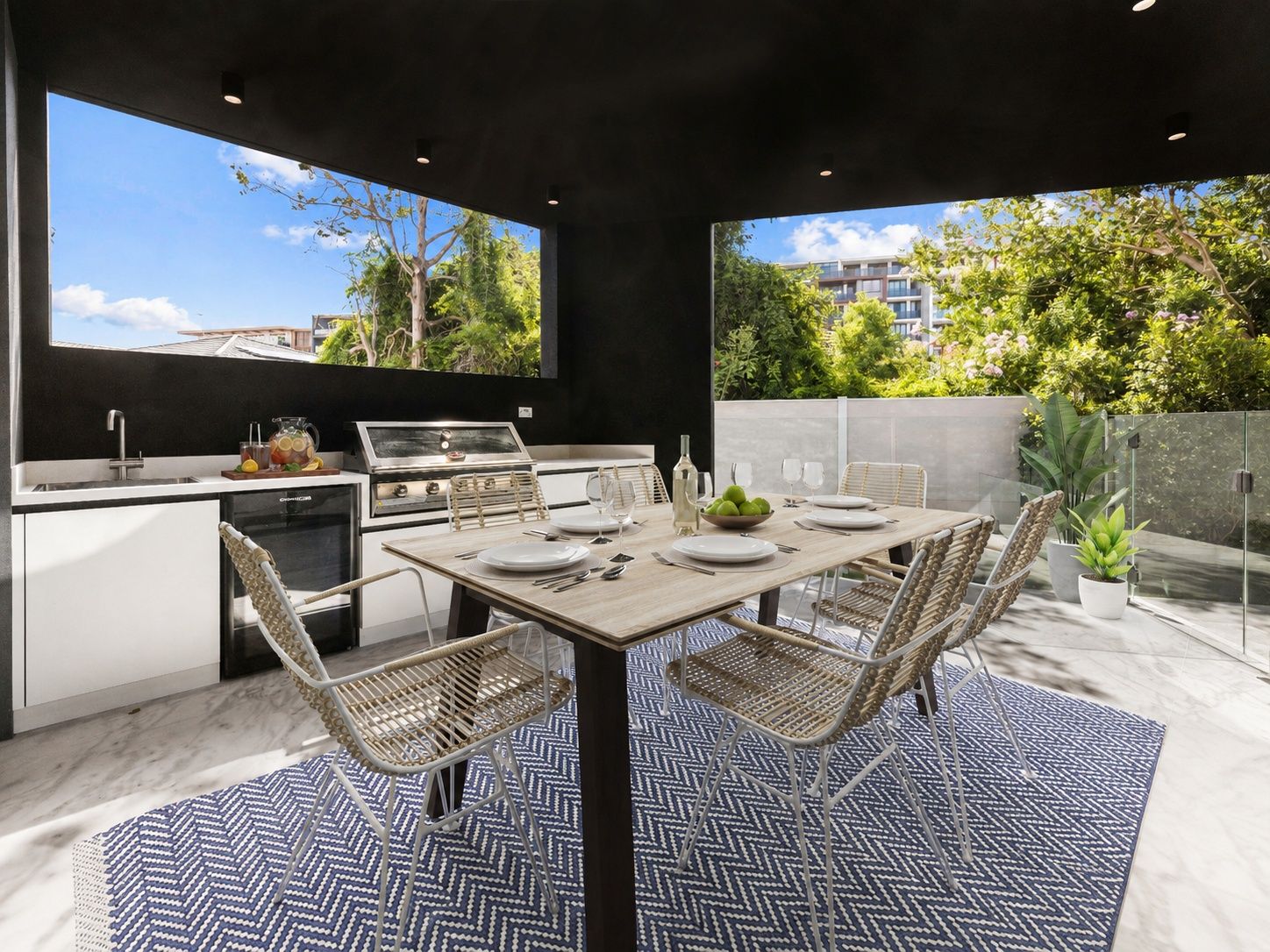 Architectural Luxury with Grand Proportions and Resort-Style Living — photo 8 of 16