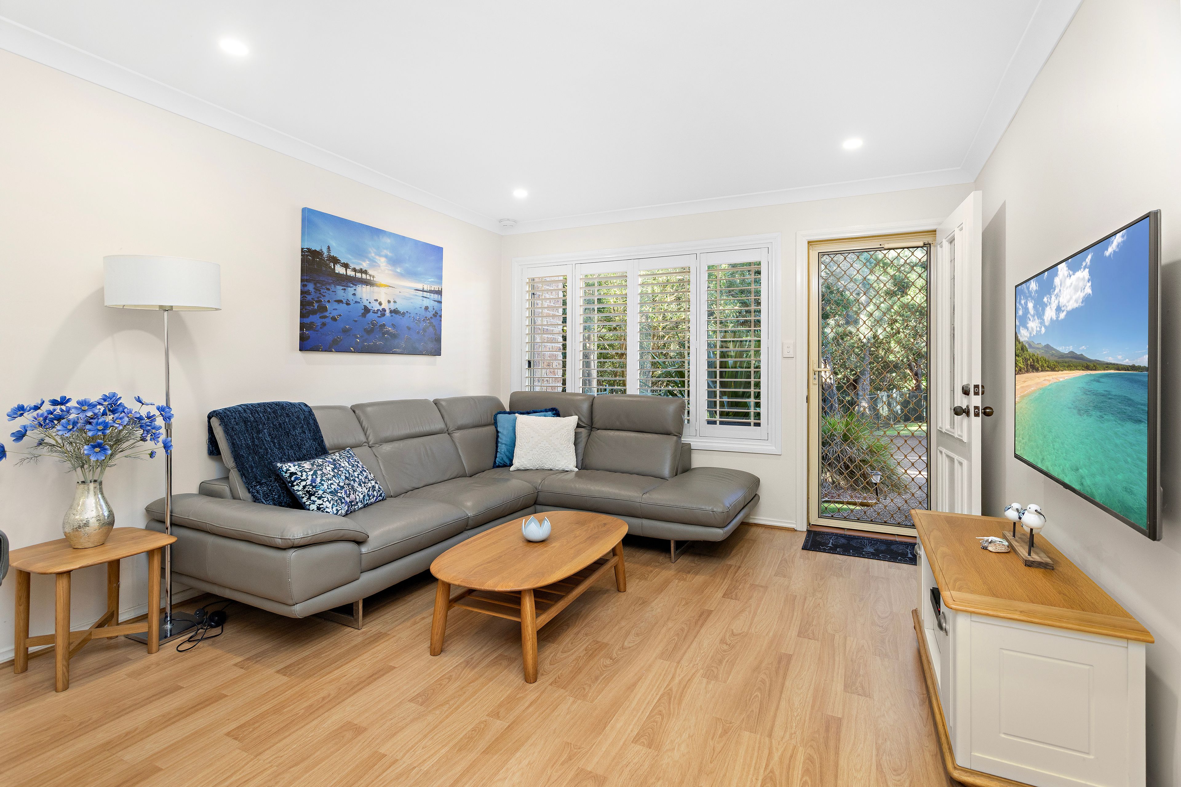 9/27a Reid Street — photo 4 of 12
