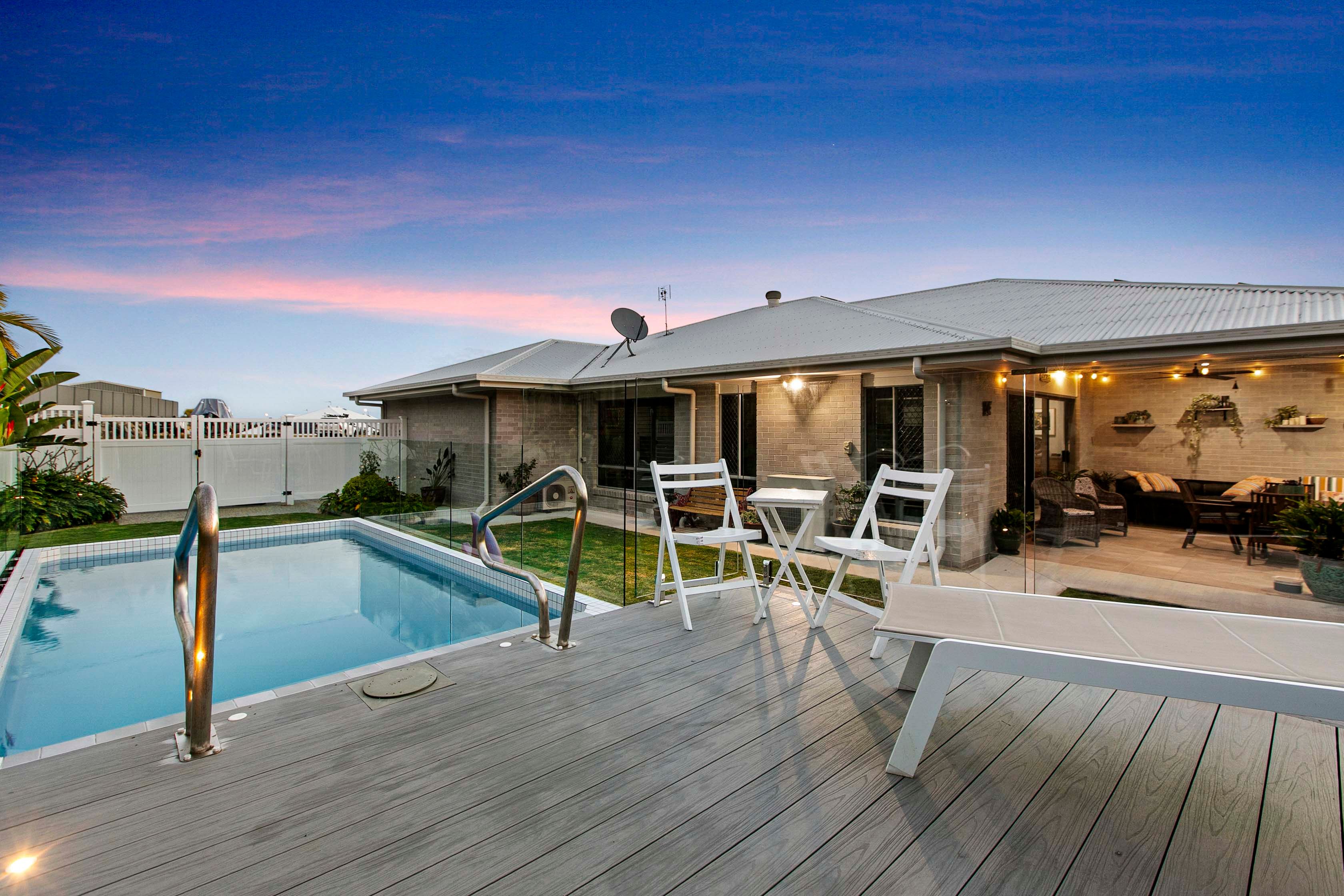 4 Rose Court, Nikenbah, QLD 4655