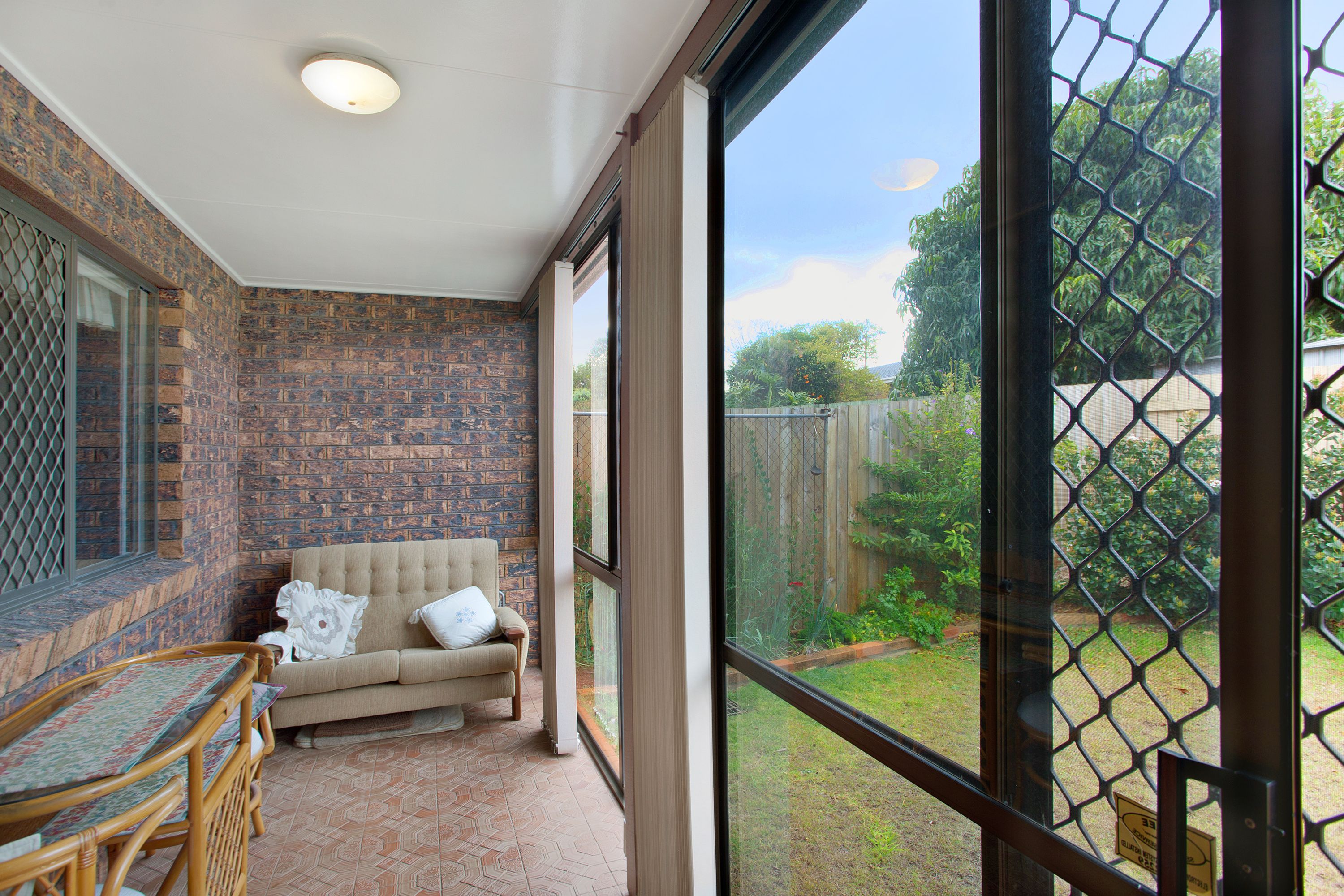 Unit 1/49 Agnes Street, Centenary Heights, QLD 4350
