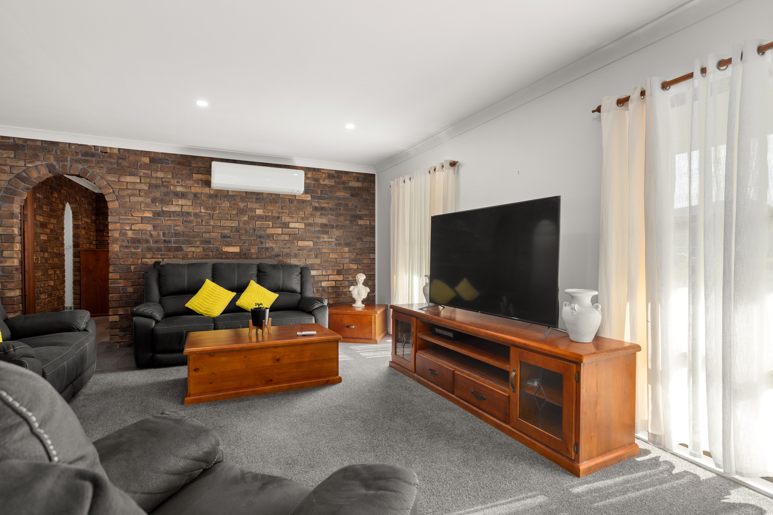 18 Magnolia Crescent, Taree, NSW 2430