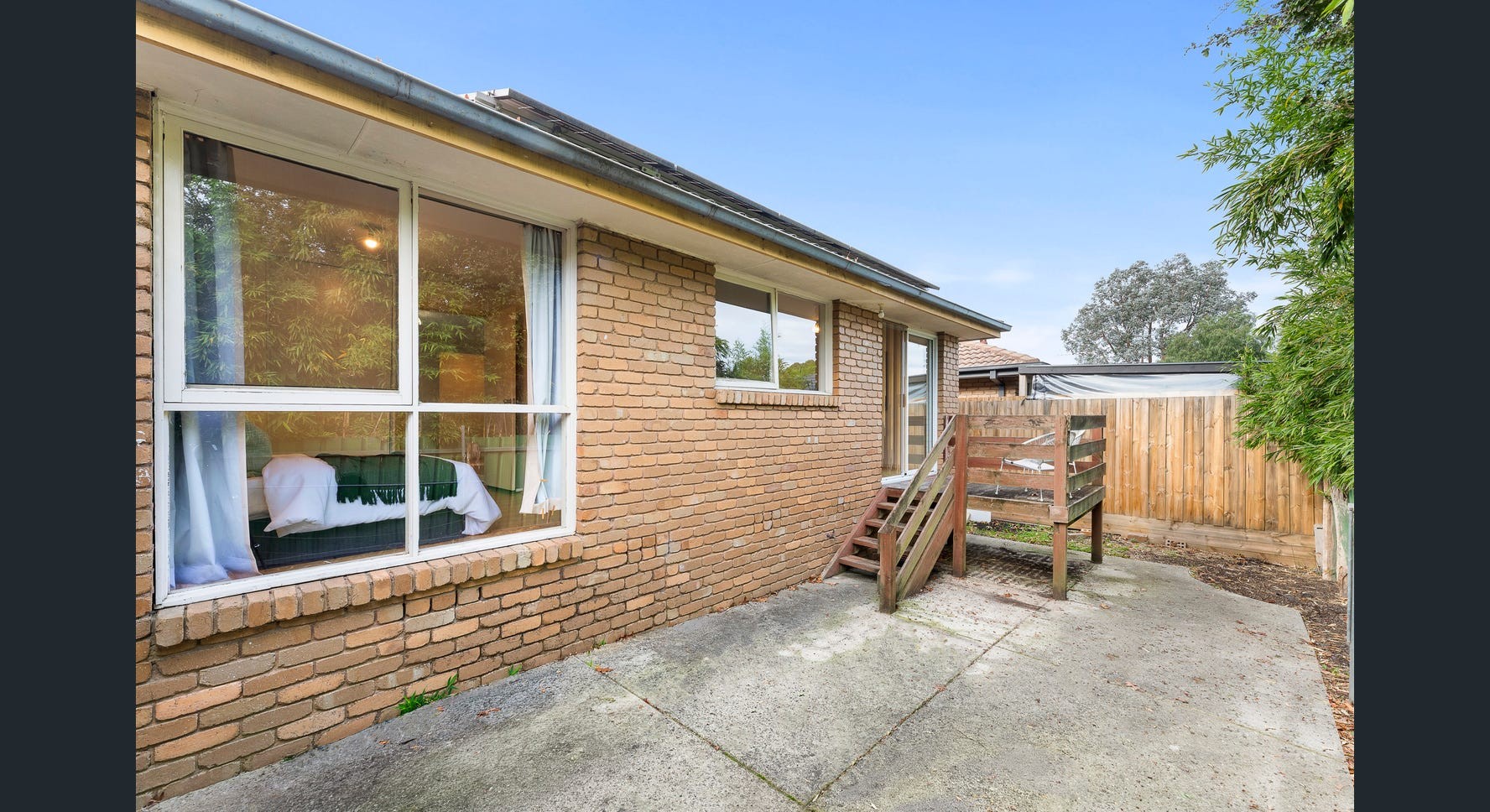 2/25 Railway Avenue, Ringwood East, VIC 3135