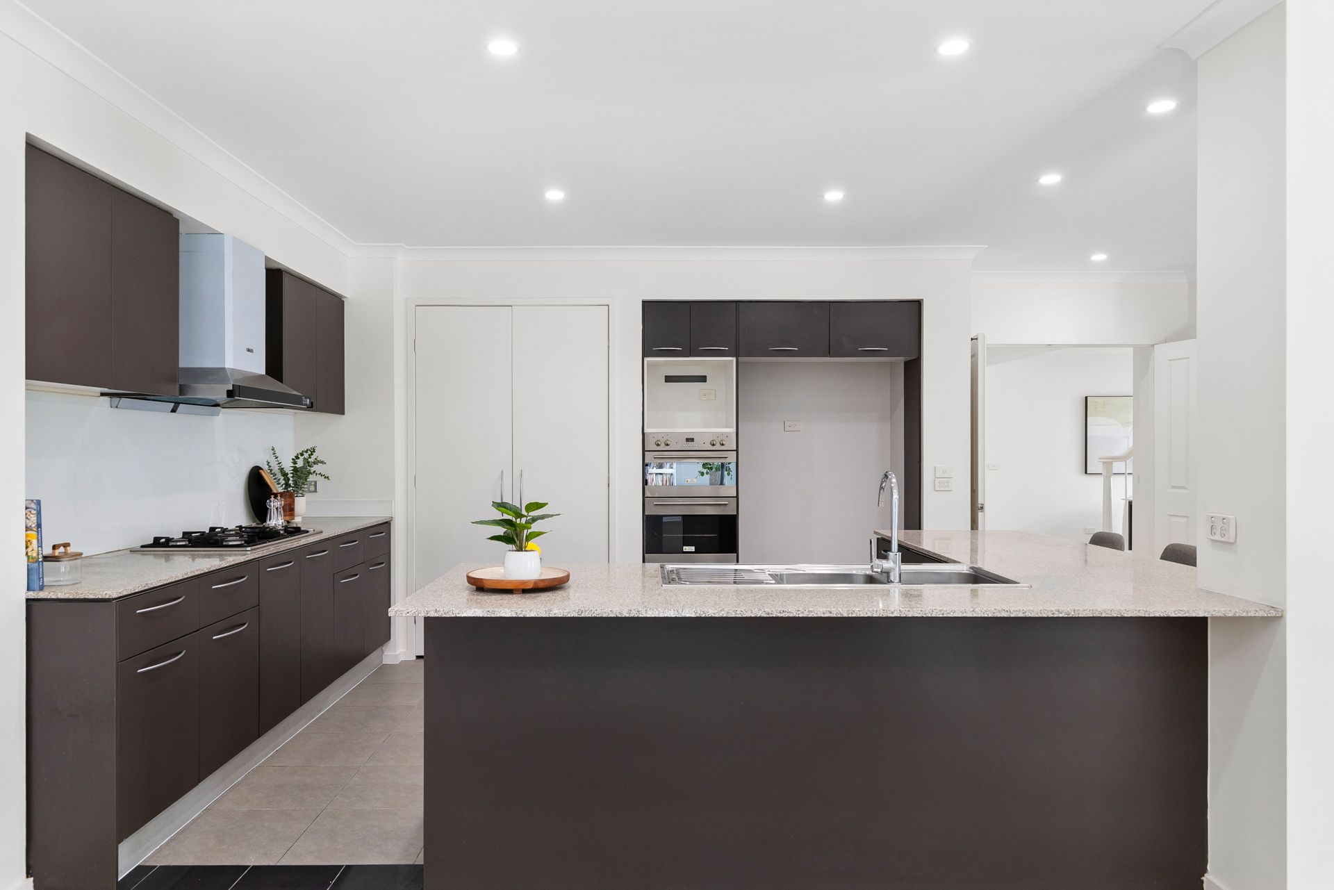 15 Karl Court — photo 5 of 19