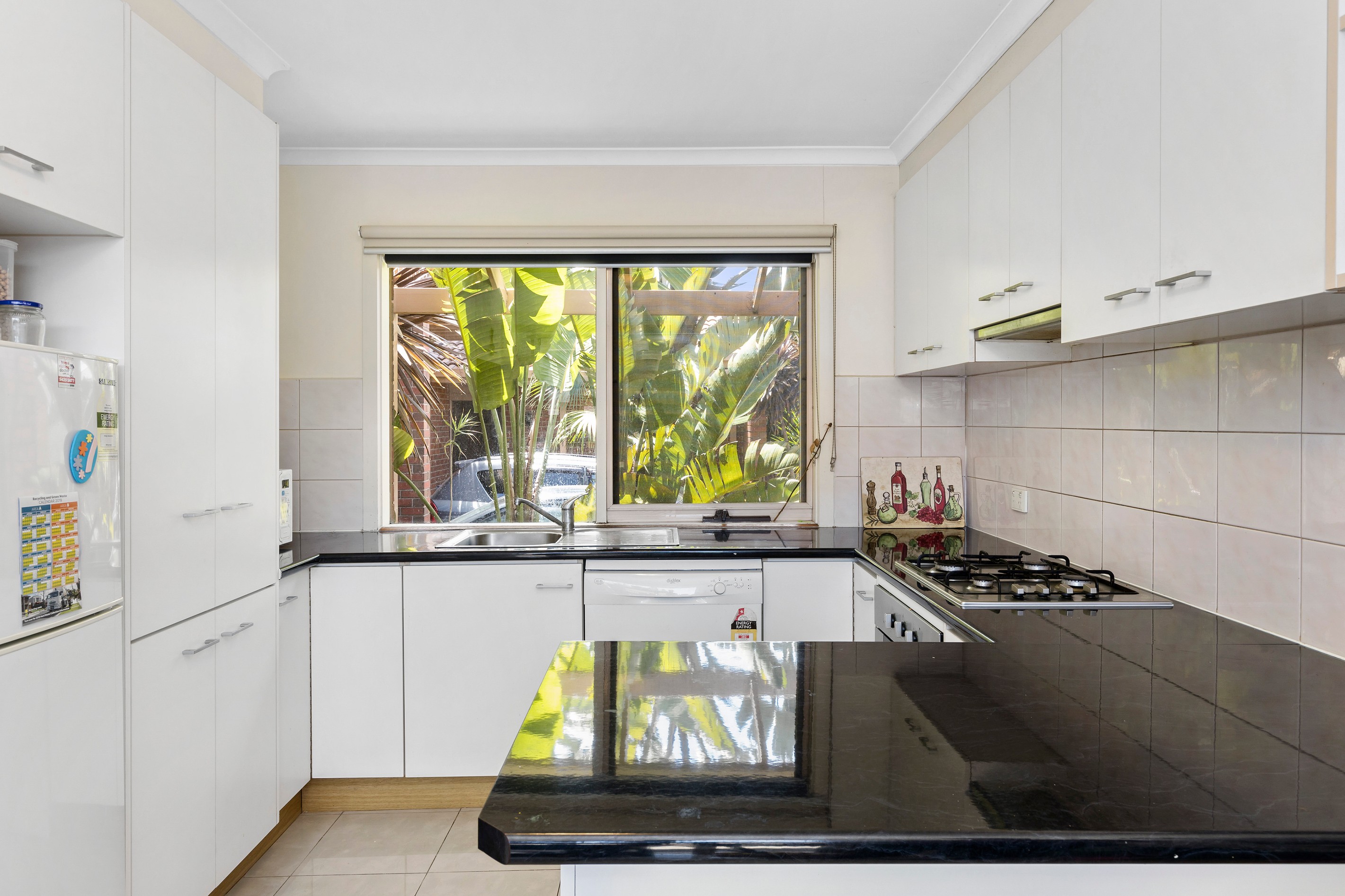 2/218 Warrigal Road, Oakleigh South, VIC 3167
