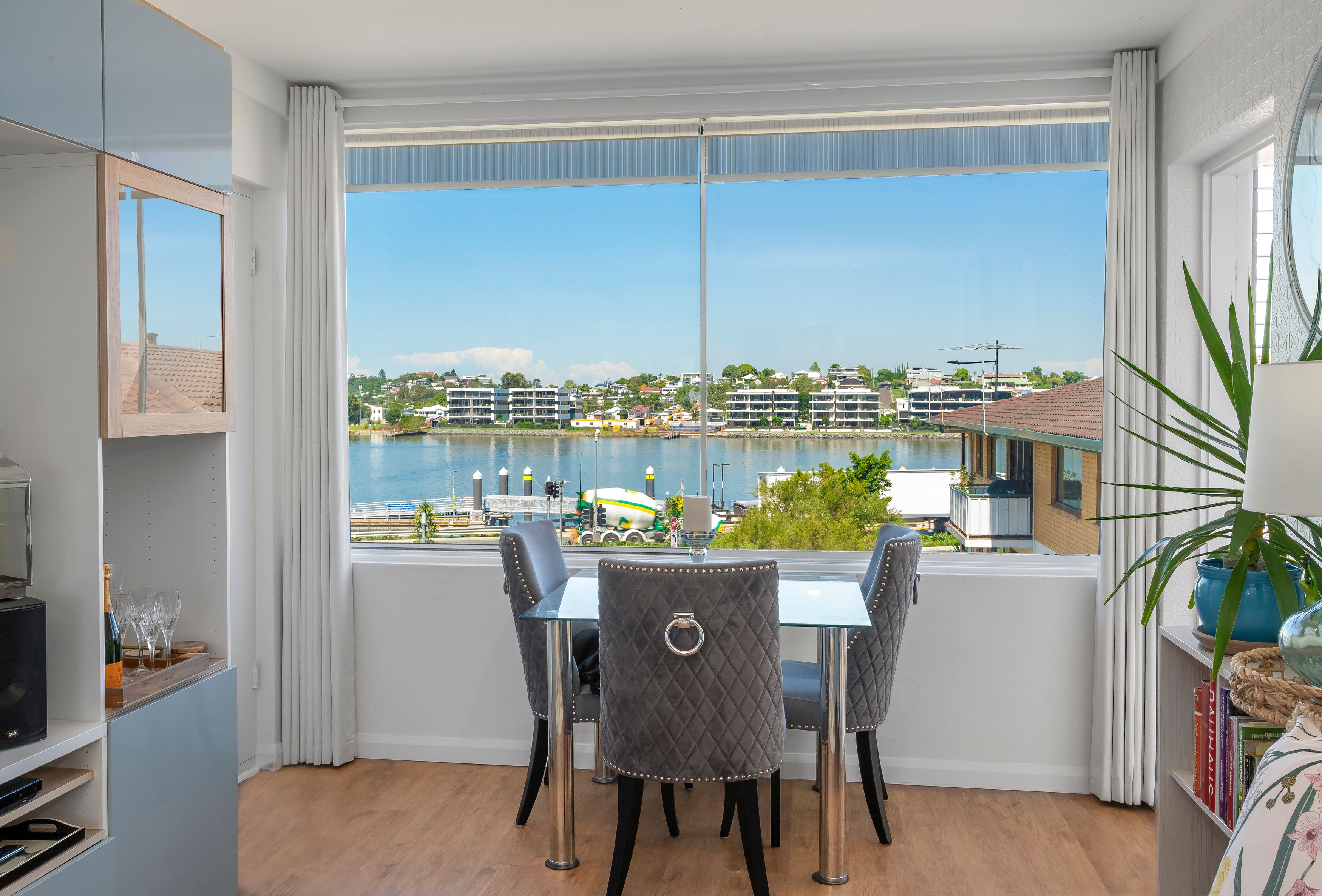 6 Riverview Terrace, Hamilton QLD 4007
