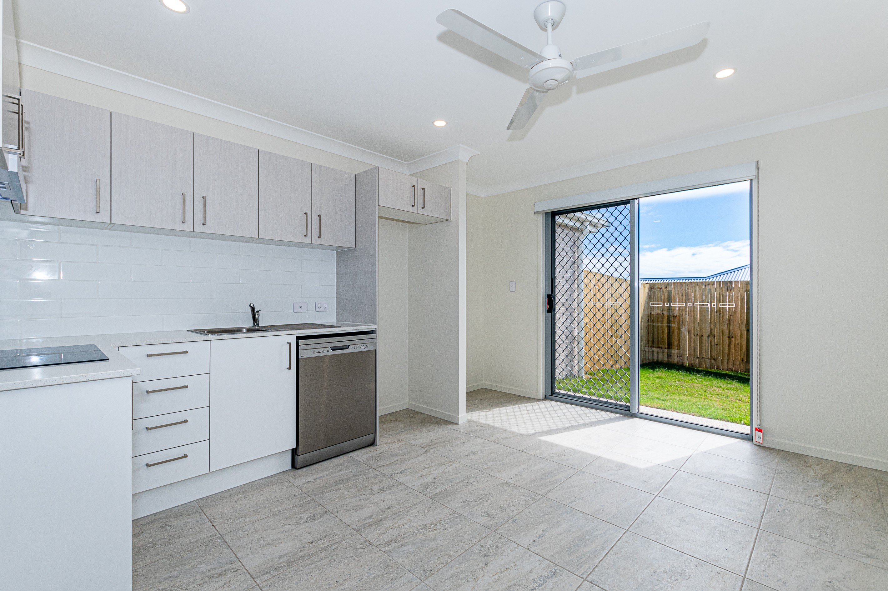 75B East Beaumont Road, Park Ridge, QLD 4125