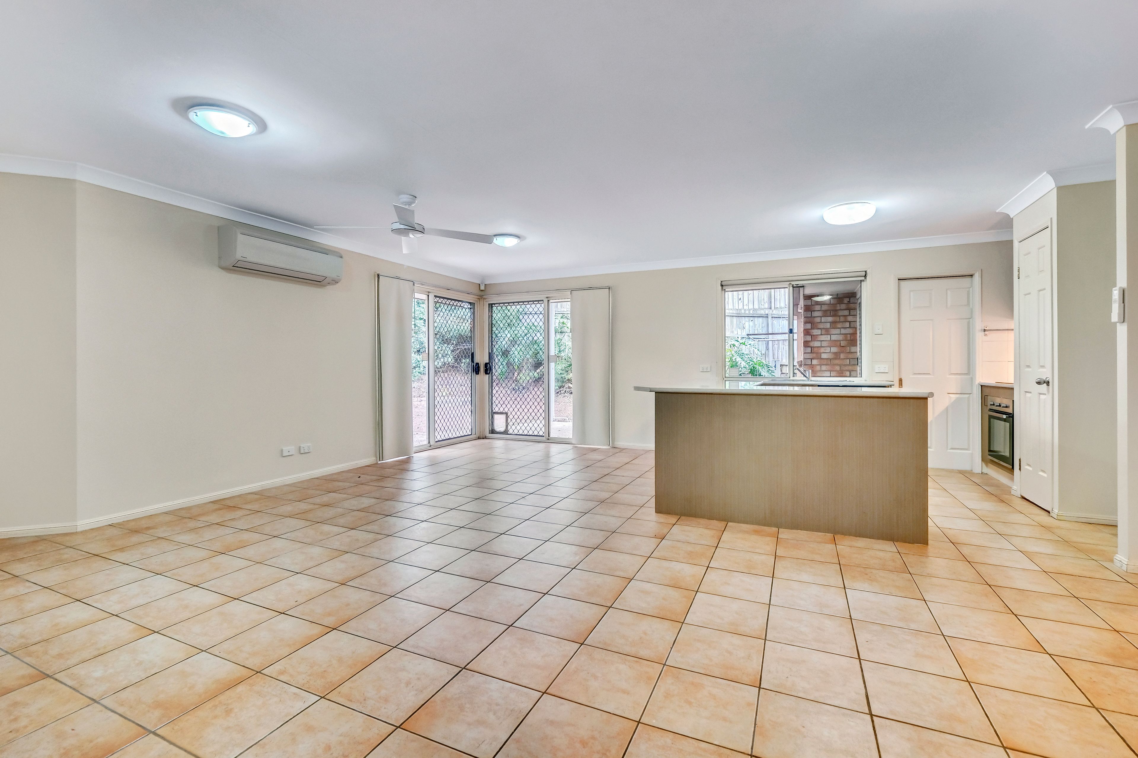 20 Windsor Place, Forest Lake, QLD 4078