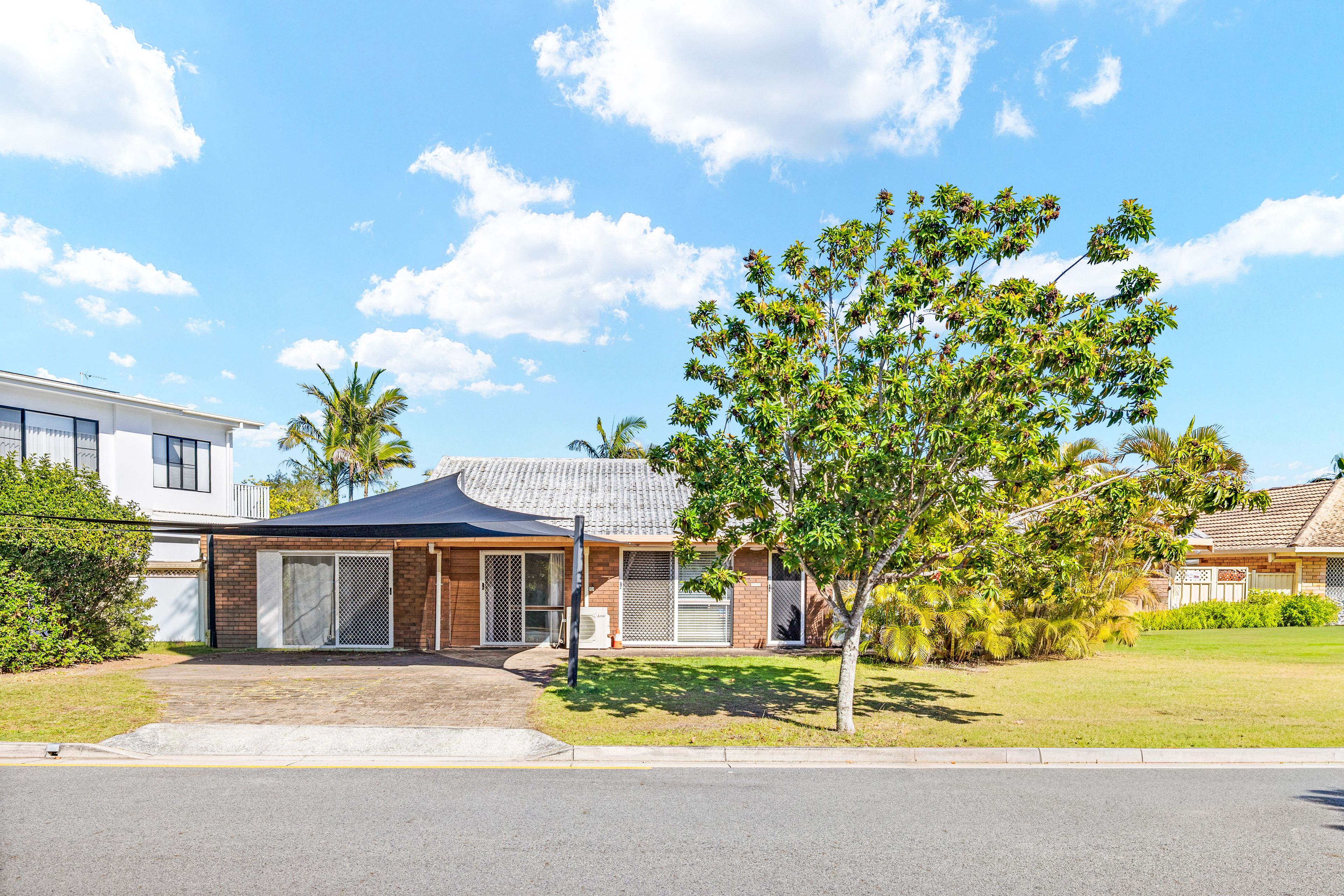 4 Avanti Street — photo from Ray White Broadbeach