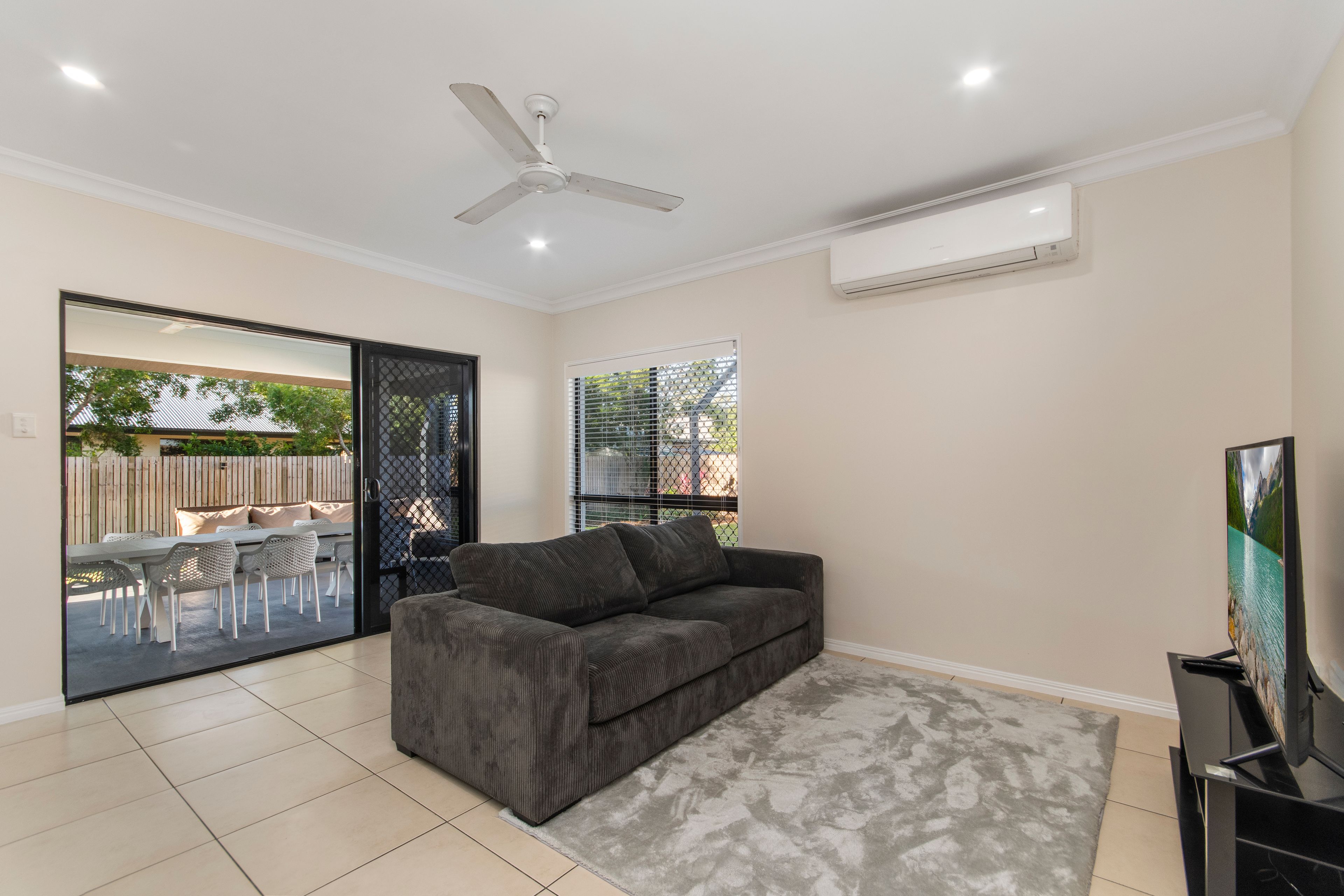 22 Bell Miner Way — photo 8 of 18