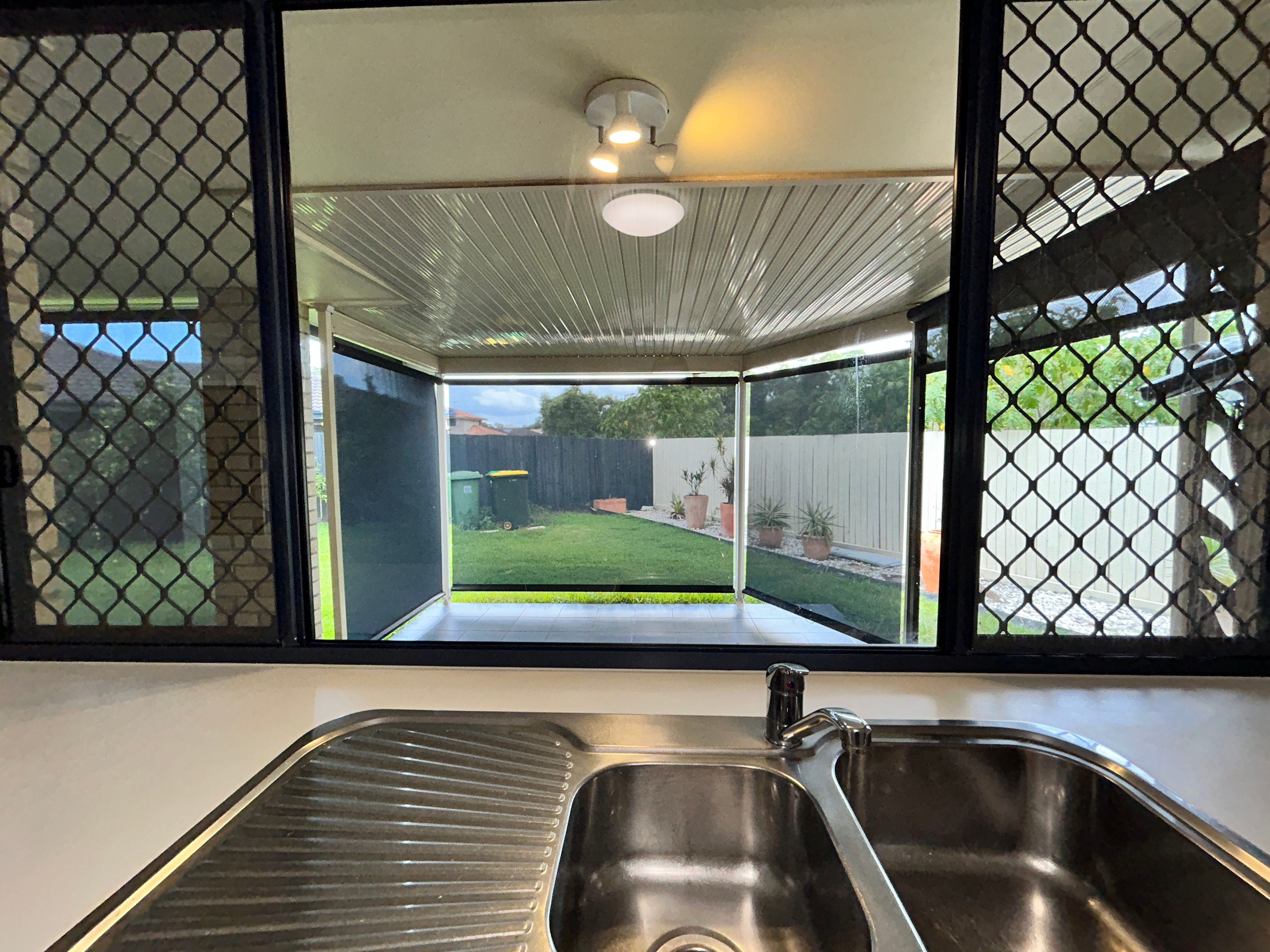 73 Hollywood Avenue — photo 9 of 30