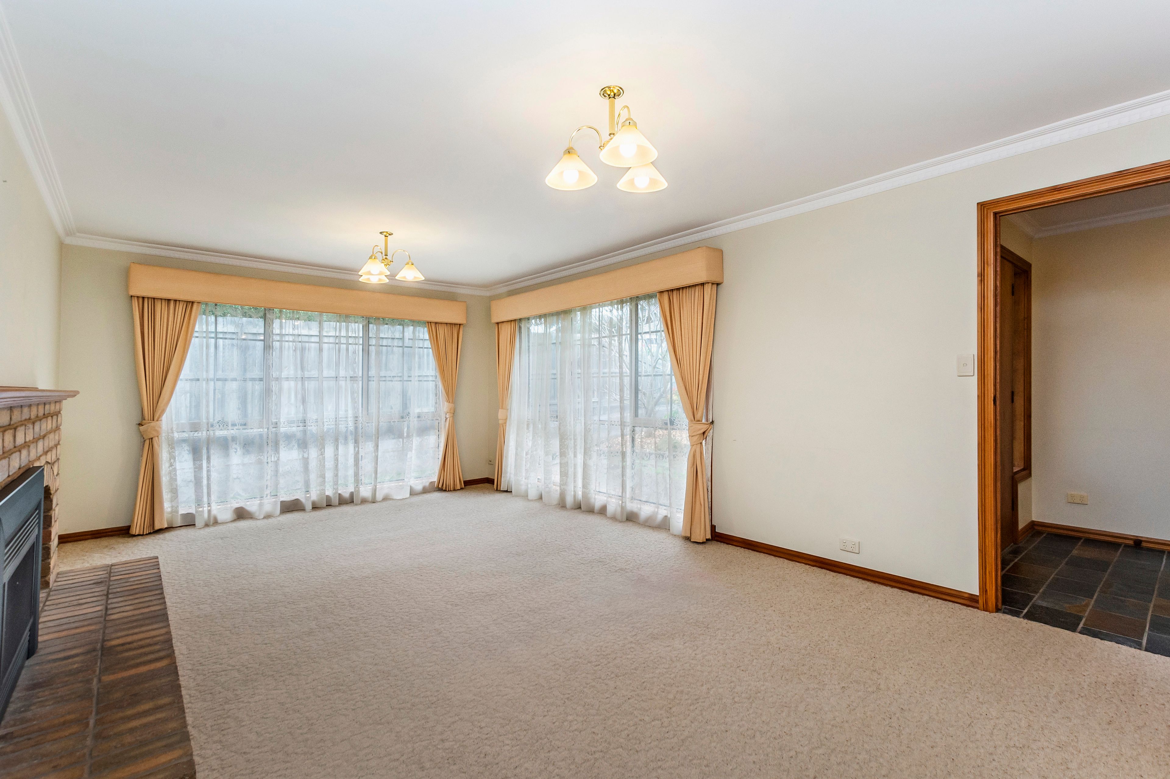 11 Fairway Crescent, Warrnambool, VIC 3280