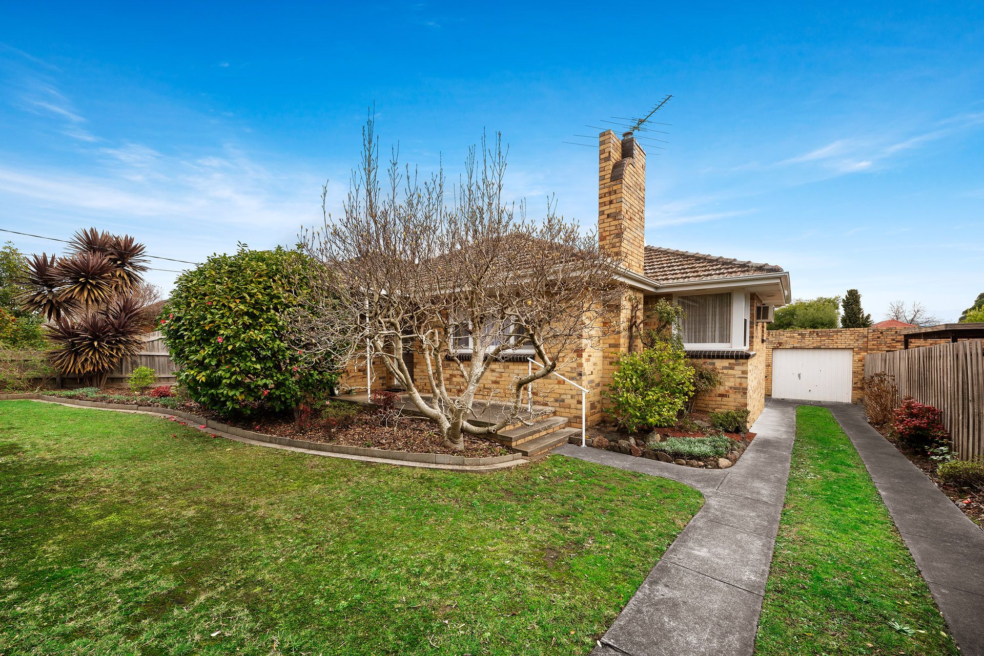 53 The Outlook, Glen Waverley, VIC 3150