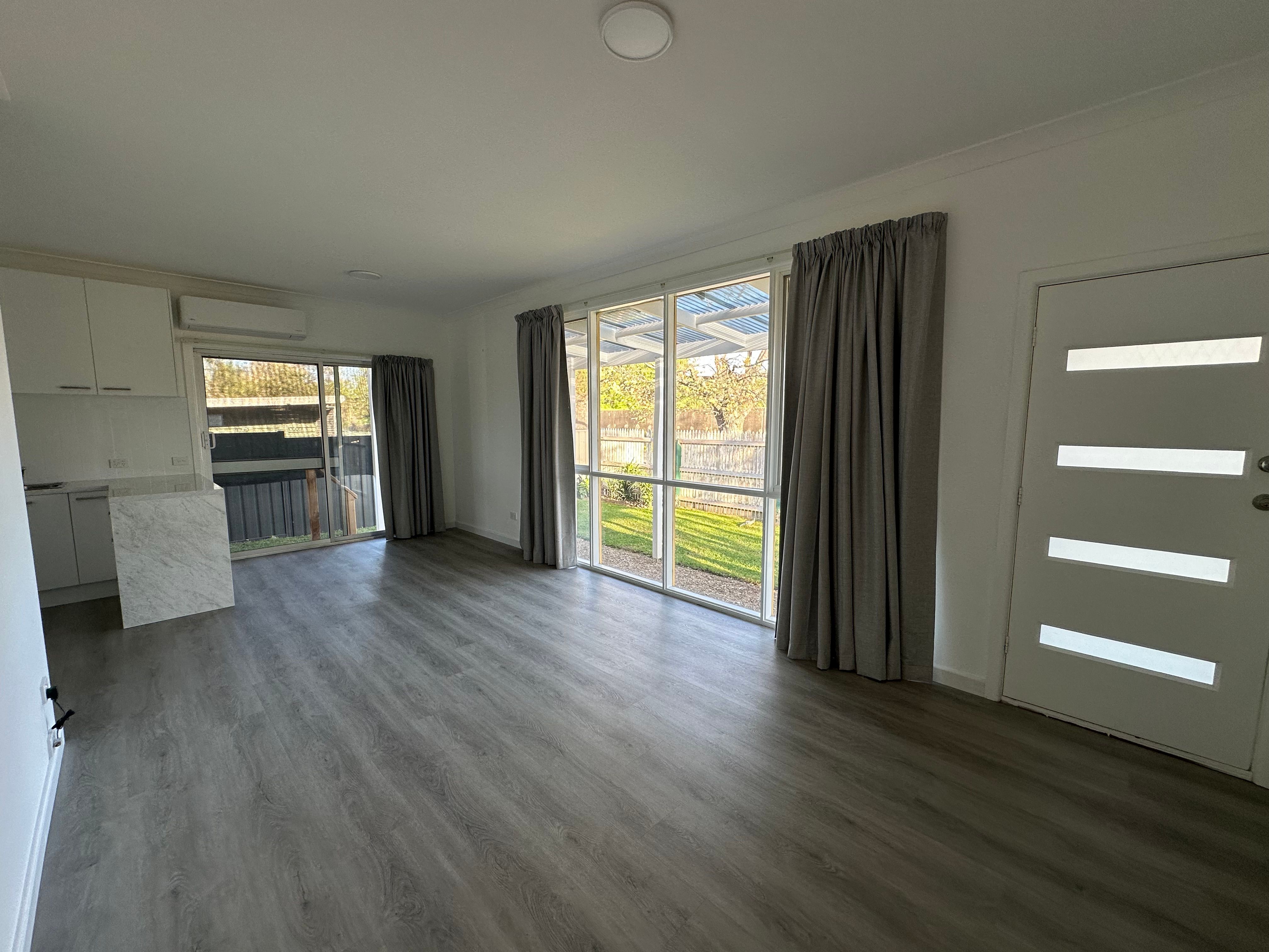 58 Mackellar Street — photo 4 of 9