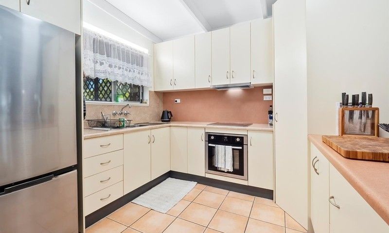 3 Jessie Close, Yorkeys Knob, QLD 4878