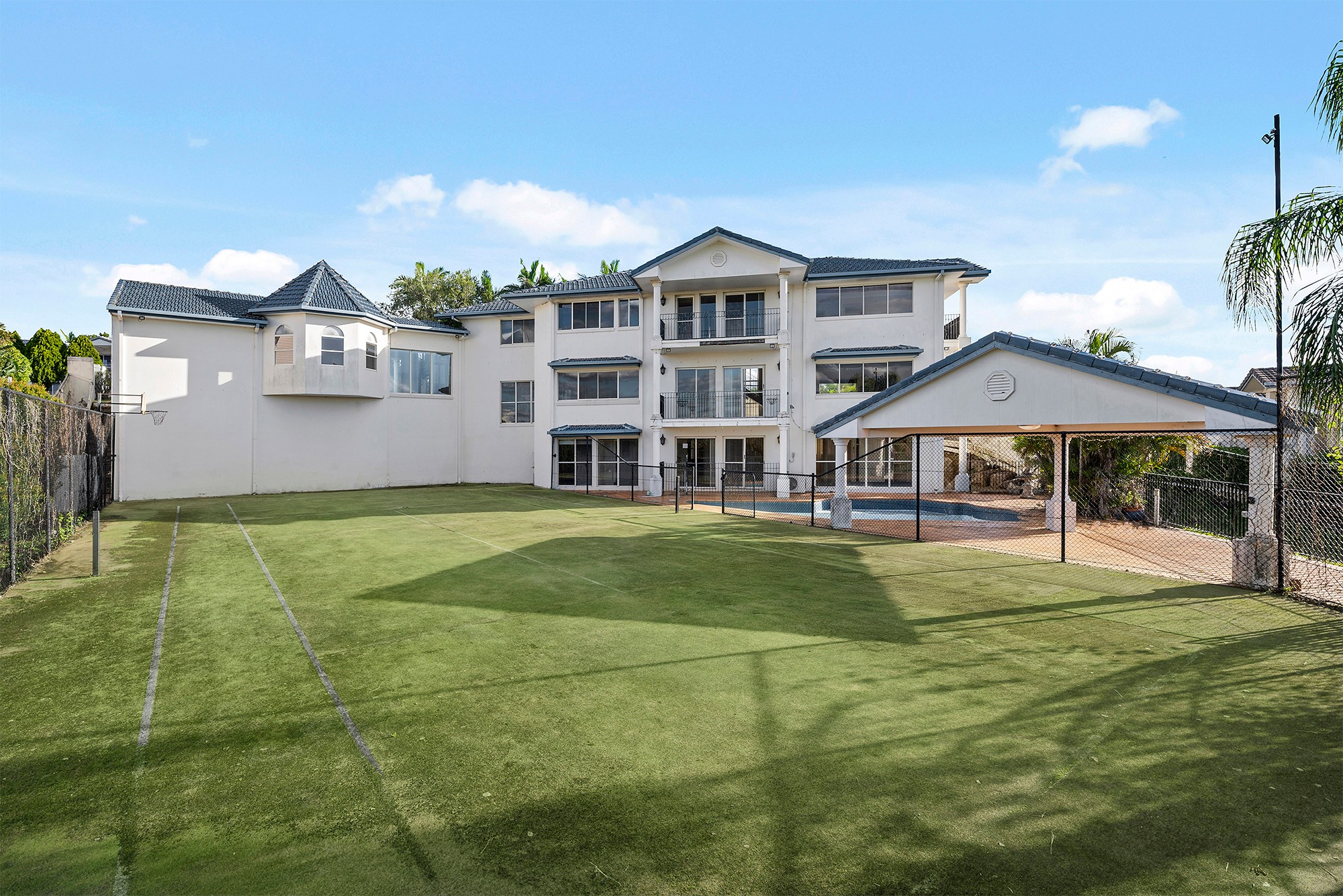 19 Becker Place, Mount Ommaney, QLD 4074