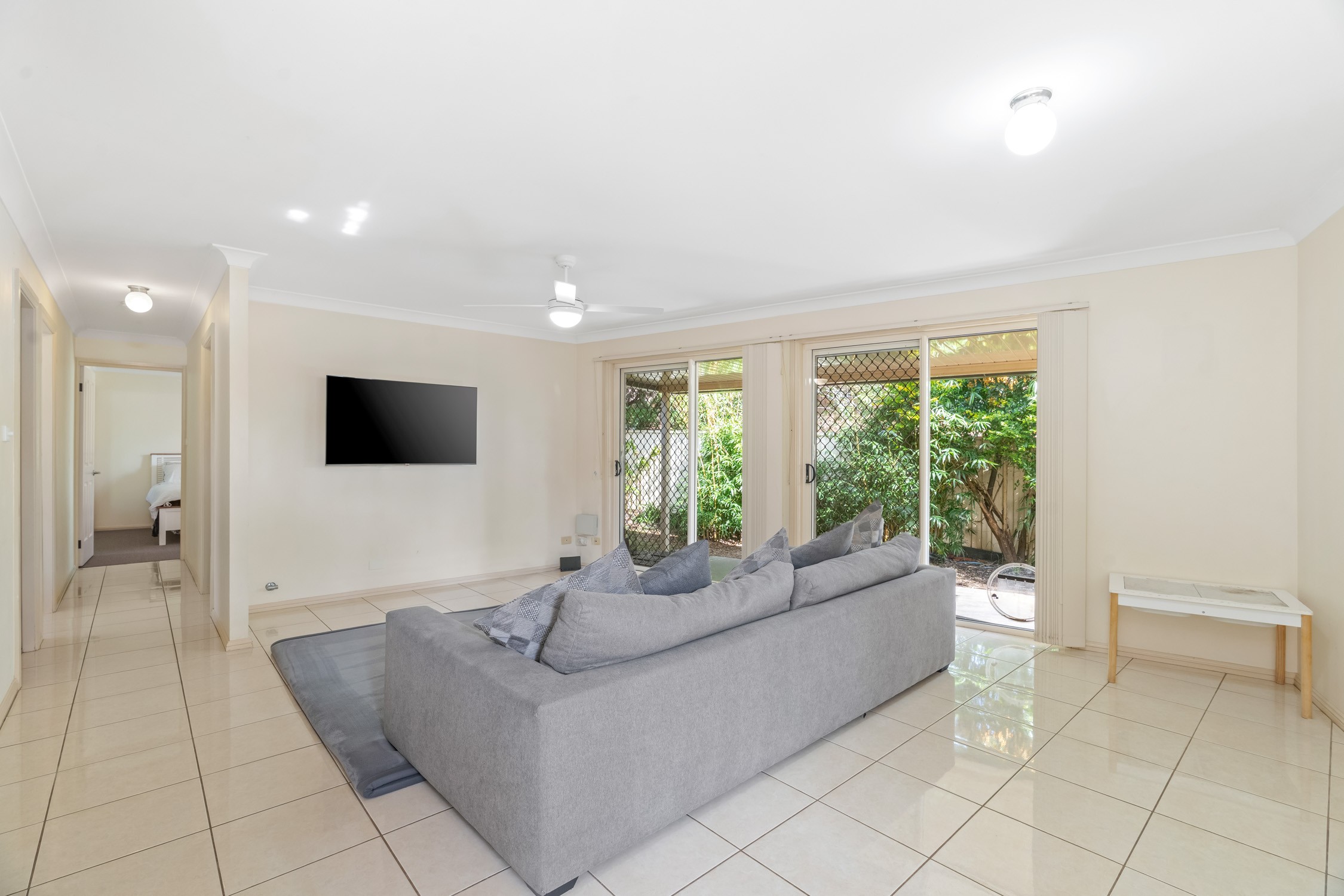 8A Rotherham Street, Bateau Bay, NSW 2261