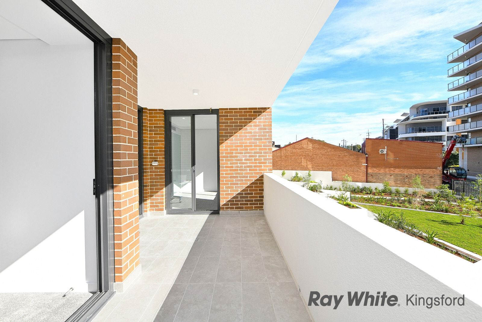 17-37 Wollongong Road — photo 5 of 7