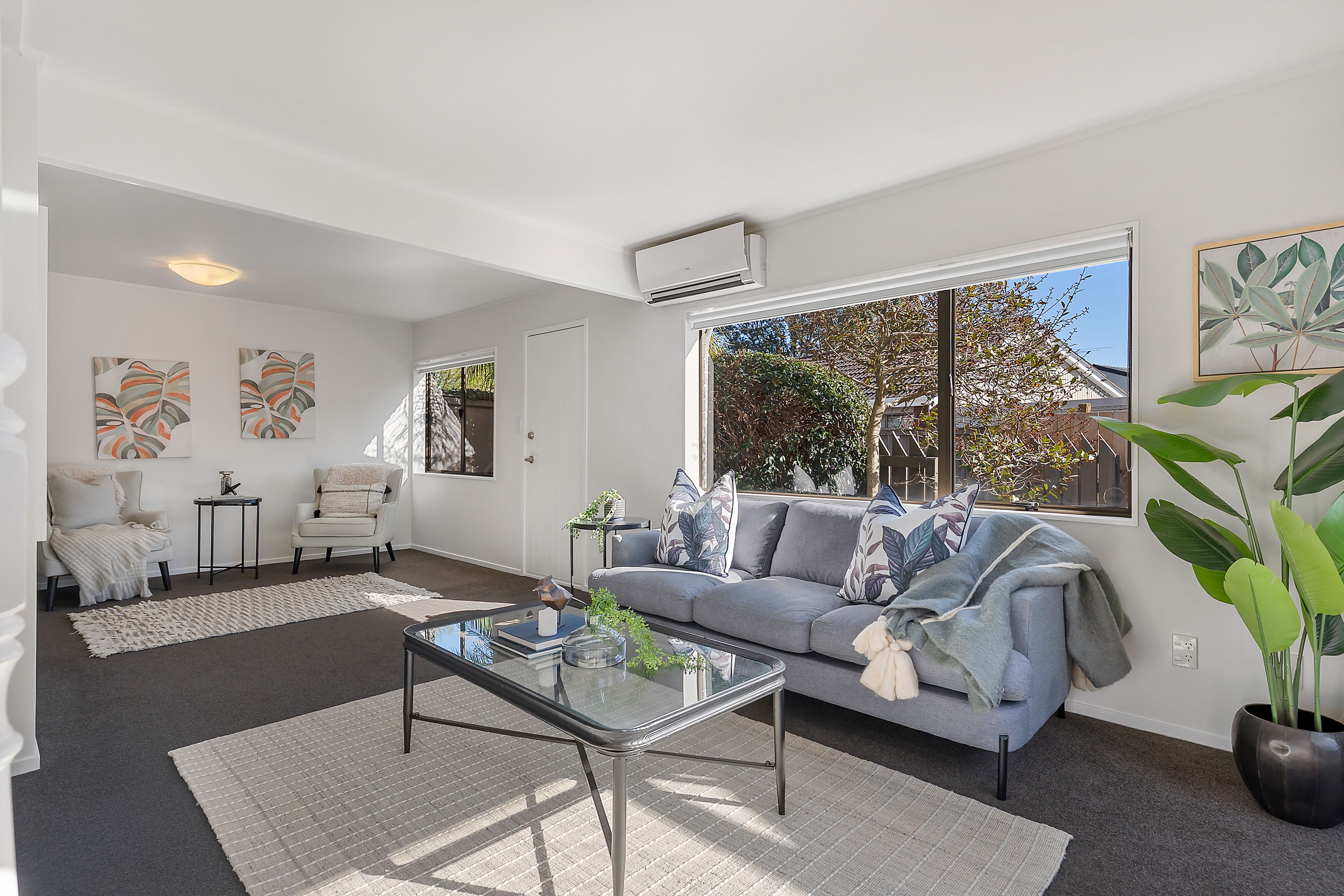 15B Galloway Crescent, Farm Cove, Manukau City