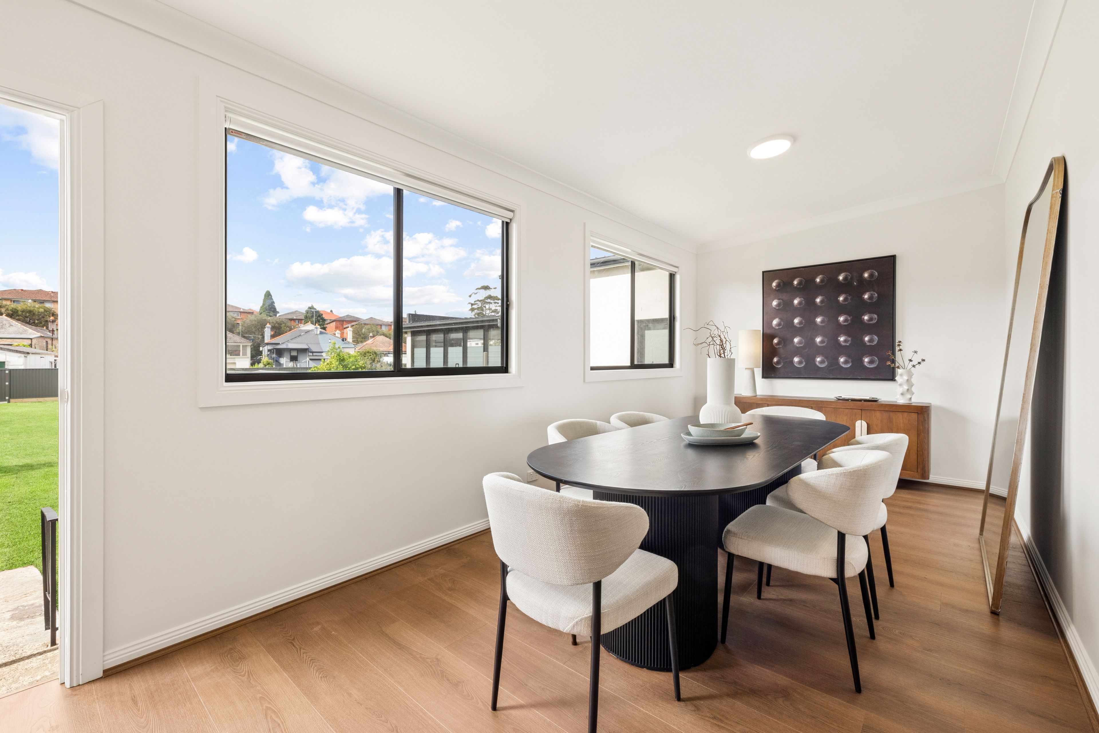 33 Gloucester Street — photo 4 of 16