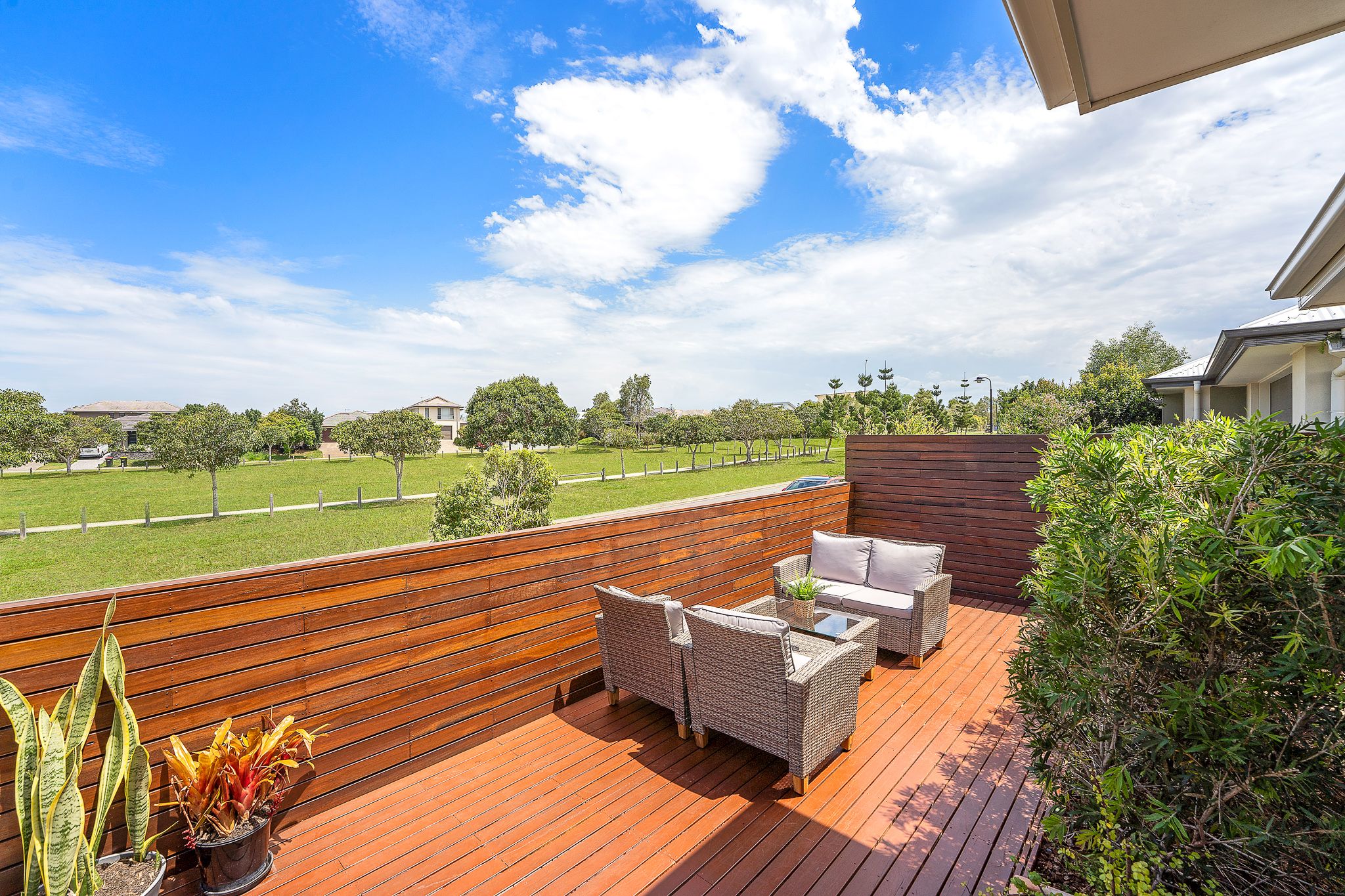 16 Mackintosh Drive, North Lakes, QLD 4509