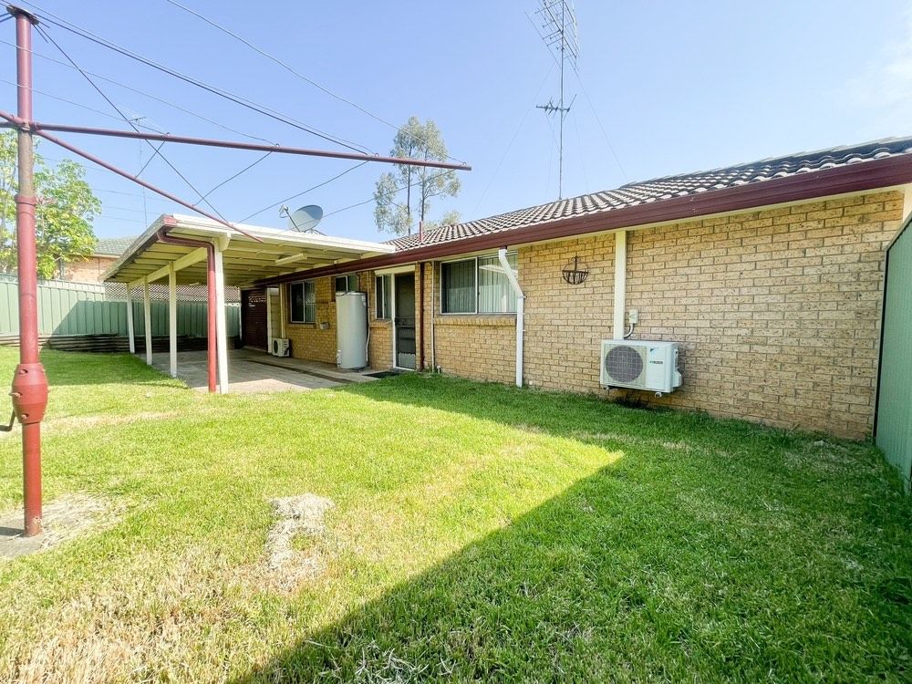 4 Knighton Place, South Penrith, NSW